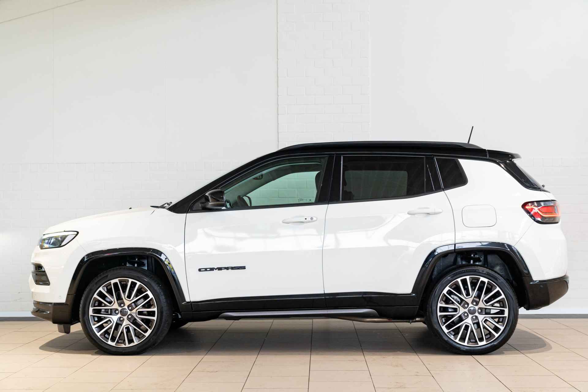 Jeep Compass 4xe 240 Plug-in Hybrid Electric Summit | Leder | El. stoel verstelling | Camera | - 7/39