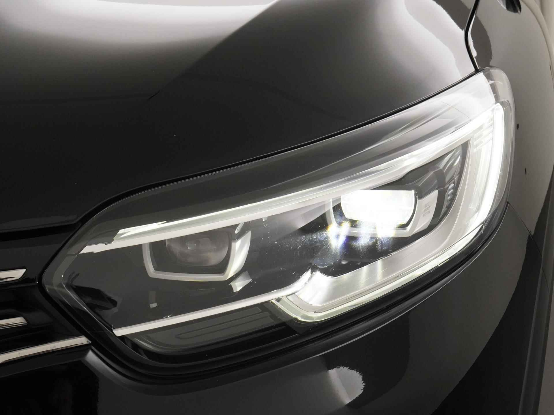 Renault Kadjar 1.3 TCe Techno | Trekhaak | LED | Camera | Carplay | Zondag Open! - 22/39
