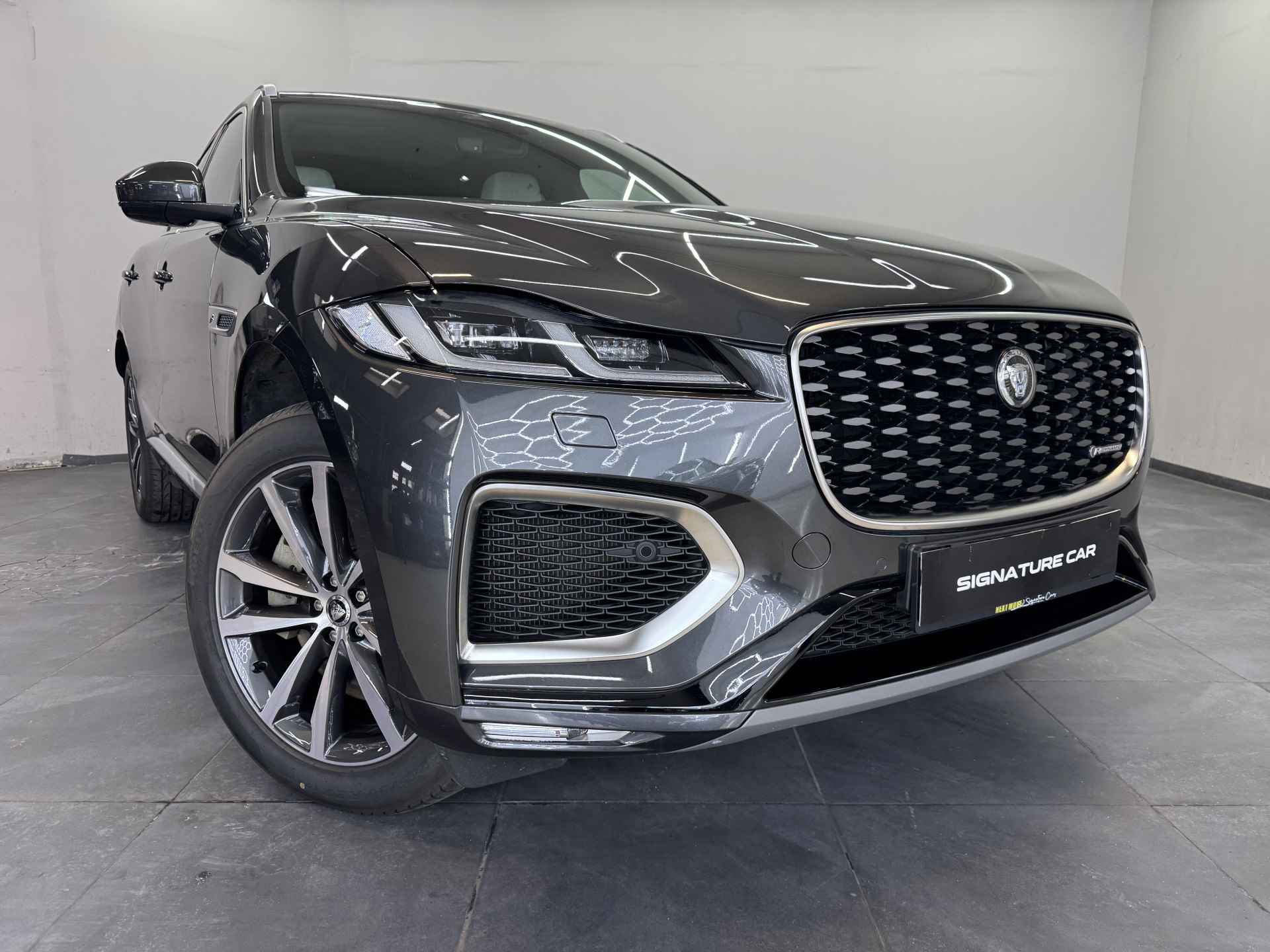 Jaguar F-PACE 2.0 P400e PHEV R-Dynamic SE✅Panoramadak✅Sfeerverlichting✅Headup-Display✅Stoelverwarming✅Apple Carplay✅Adaptive Cruise Control✅ - 40/106