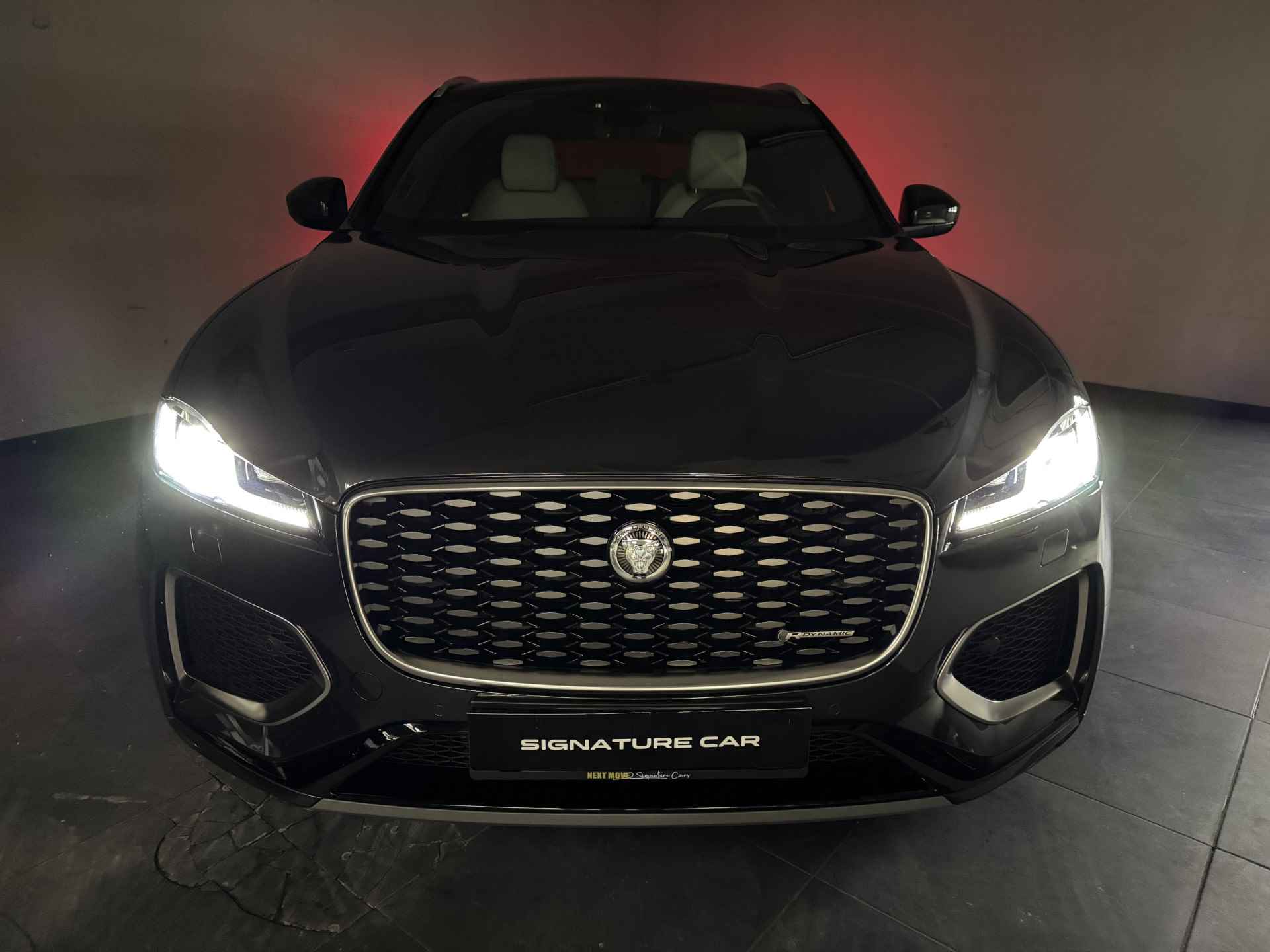 Jaguar F-PACE 2.0 P400e PHEV R-Dynamic SE✅Panoramadak✅Sfeerverlichting✅Headup-Display✅Stoelverwarming✅Apple Carplay✅Adaptive Cruise Control✅ - 42/106