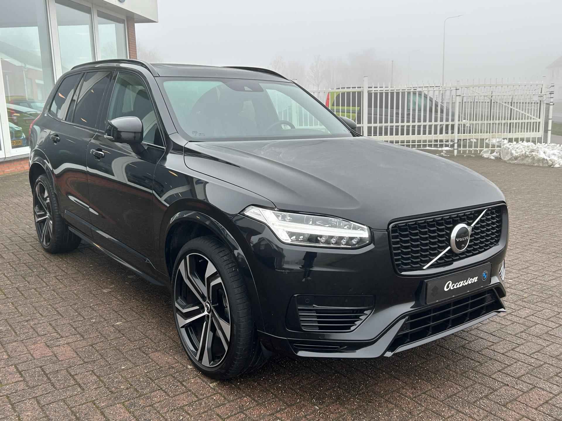 Volvo XC90 2.0 T8 Recharge AWD R-Design Expression - Leder - Panorama - 22 inch. - Full Options - 4/24