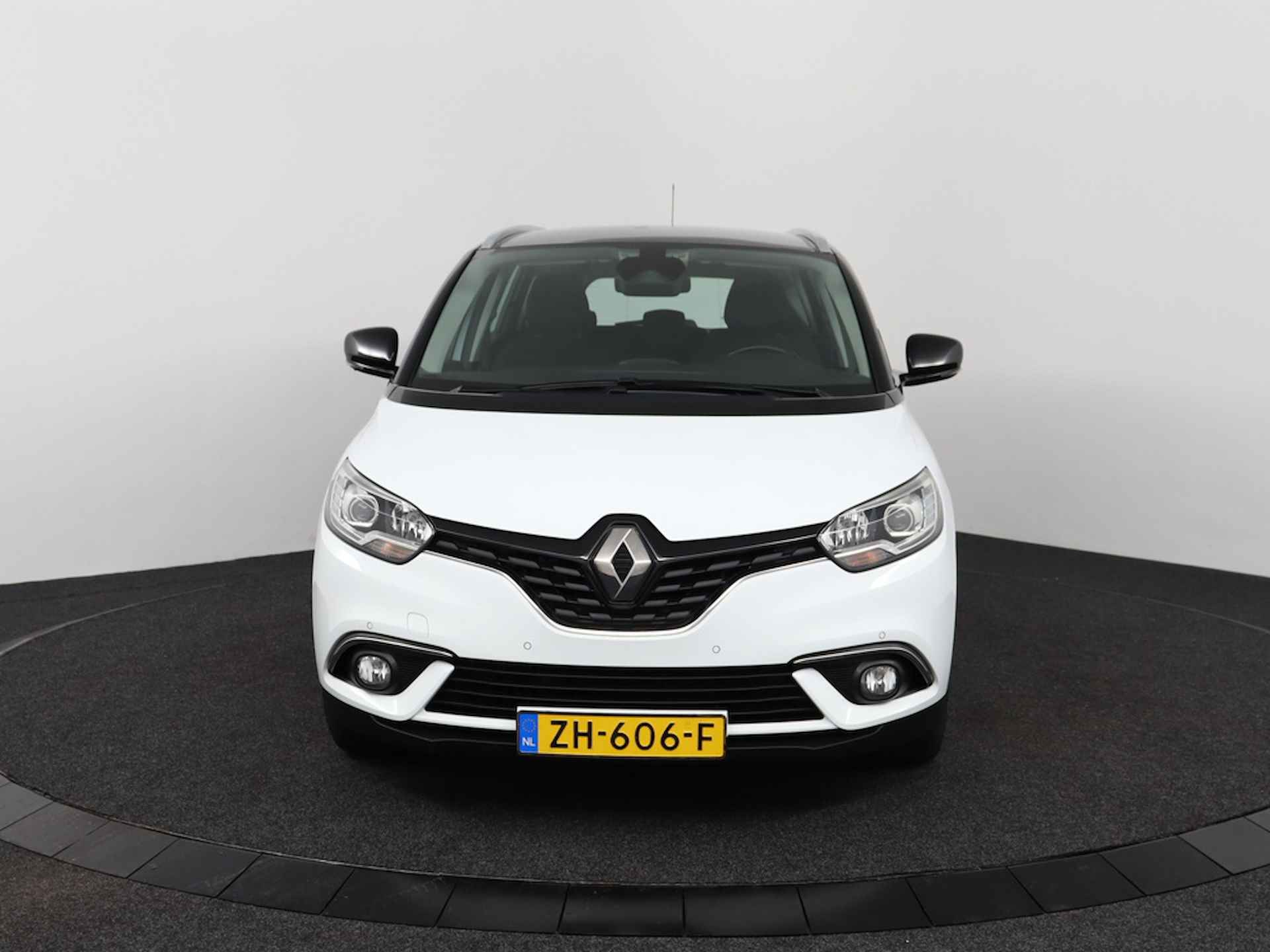 Renault Grand Scénic 1.3TCe Limited/ 7-persoons/ 116pk/ Trekhaak/ NAP!! - 12/39