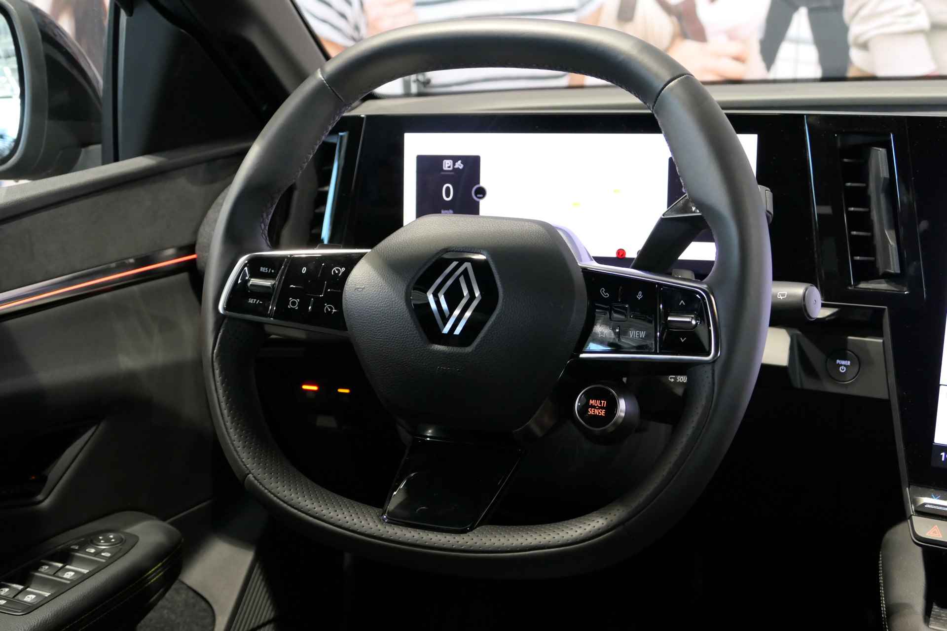 Renault Mégane E-Tech EV60 Optimum Charge Techno - DEMO - Cruise control adaptief, Stuurverwarming, Camera - 13/32