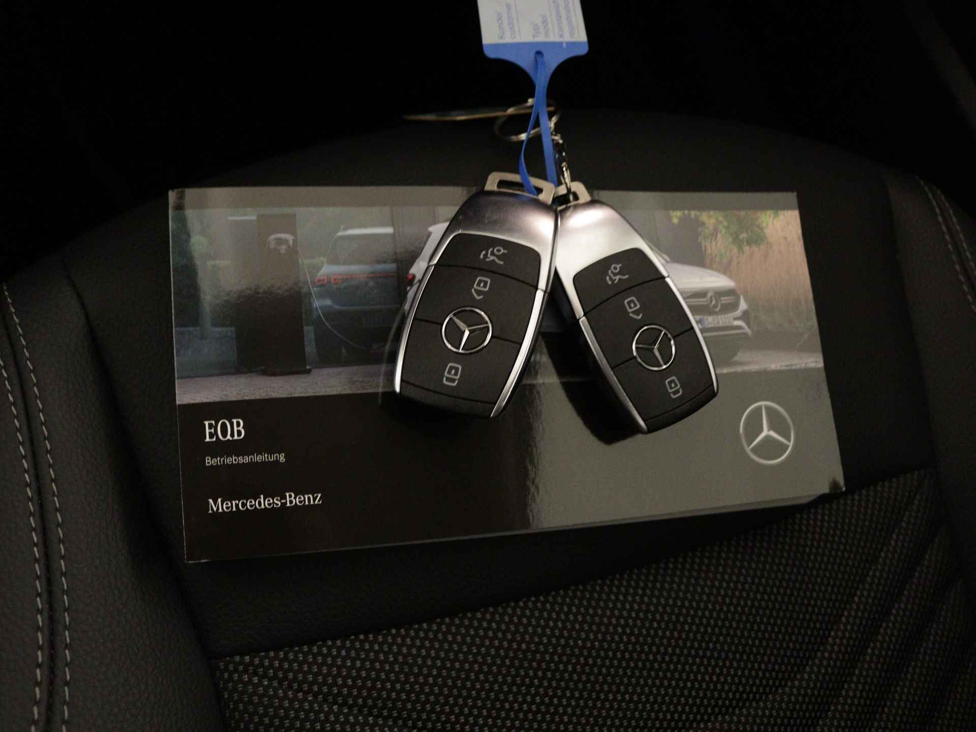 Mercedes-Benz EQB 250 Progressive 67 kWh | Dodehoekassistent | Sfeerverlichting | Stoelverwarming | Achteruitrijcamera | Inclusief 48 maanden MB Certified garantie voor Europa. - 14/44