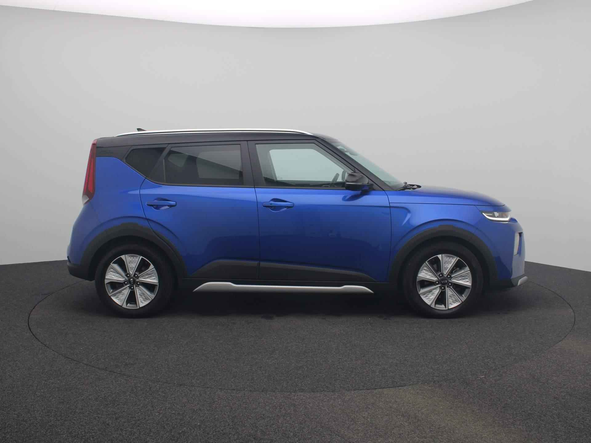 Kia e-Soul ExecutiveLine 64 kWh | Premium speakers | Dodehoek sensor | Stoel Verwarming en Ventilatie | Stuur verwarming | Navigatie | Cruise Control - 9/46