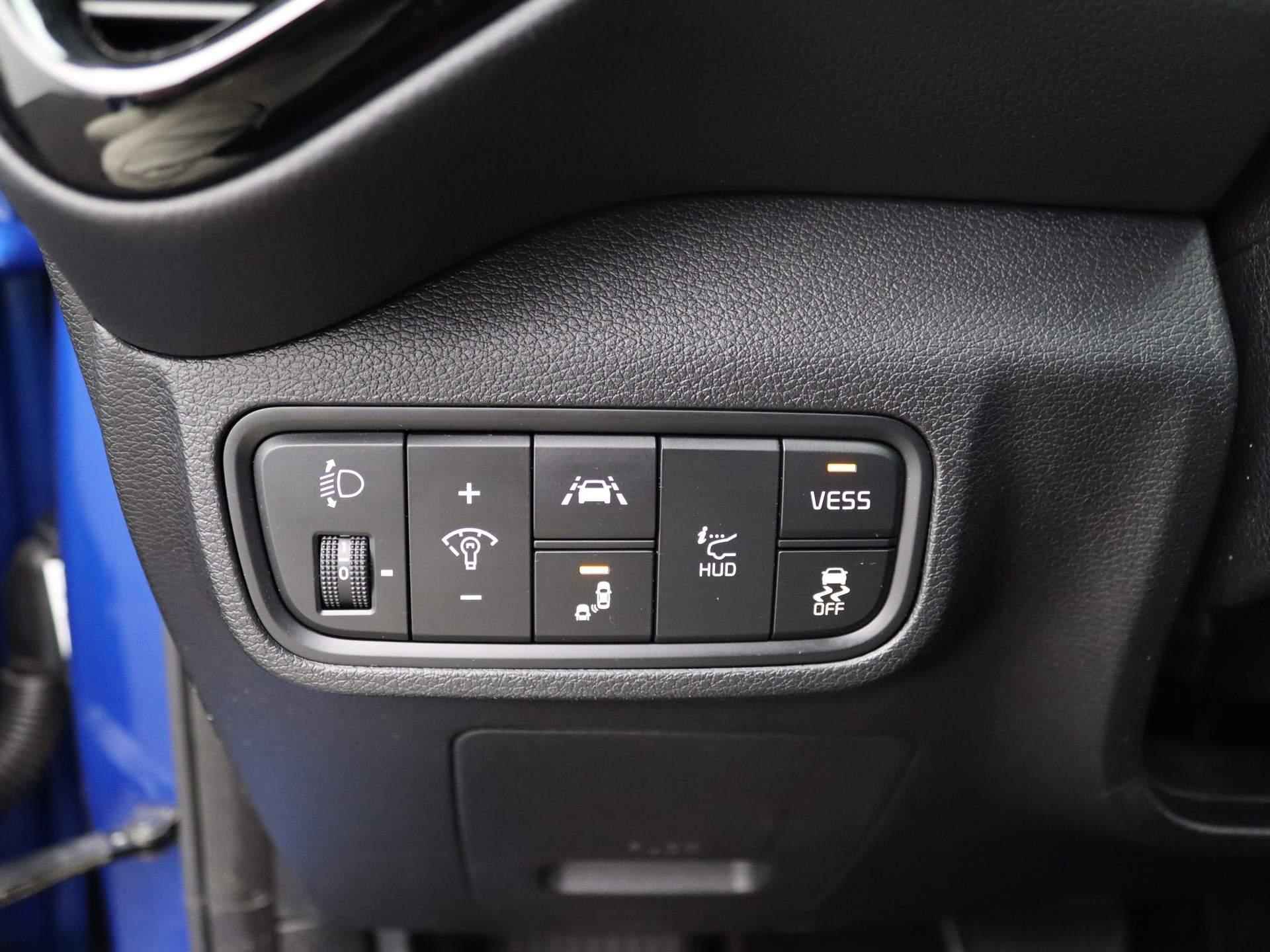 Kia e-Soul ExecutiveLine 64 kWh | Premium speakers | Dodehoek sensor | Stoel Verwarming en Ventilatie | Stuur verwarming | Navigatie | Cruise Control - 28/46