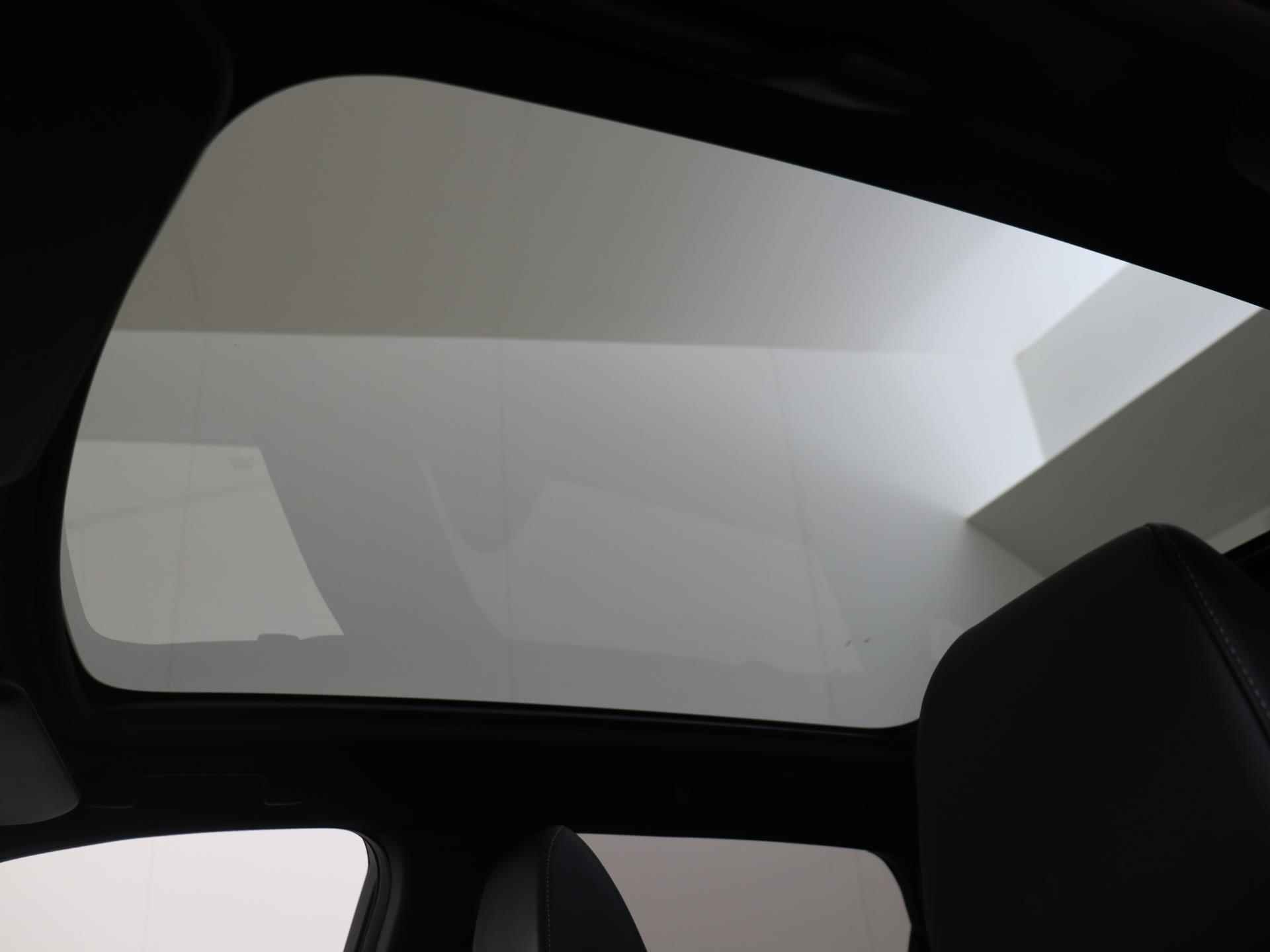 Nissan Qashqai 1.3 MHEV Xtronic Tekna 160pk | Cold Pack | Panoramadak | Camera's rondom | Navi + Apple carplay - 26/30