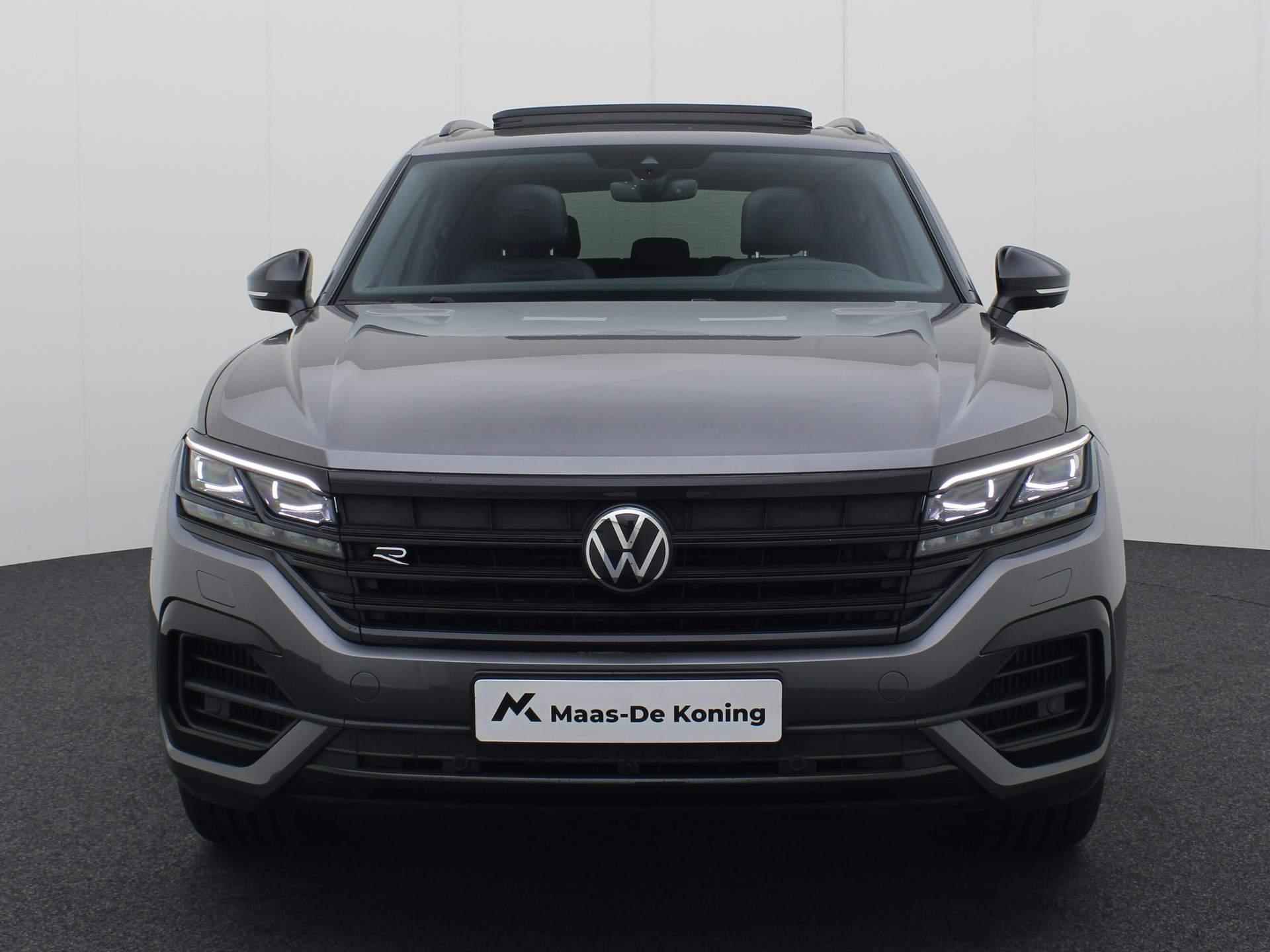 Volkswagen Touareg 3.0 TSi eHybrid/462PK DSG 4MOTION R · Keyless · Panoramadak · Luchtvering · 360 Camera · Massage · Stoelventilatie · 21'' Inch · Garantie t/m 03-12-2028 of 100.000km - 44/53