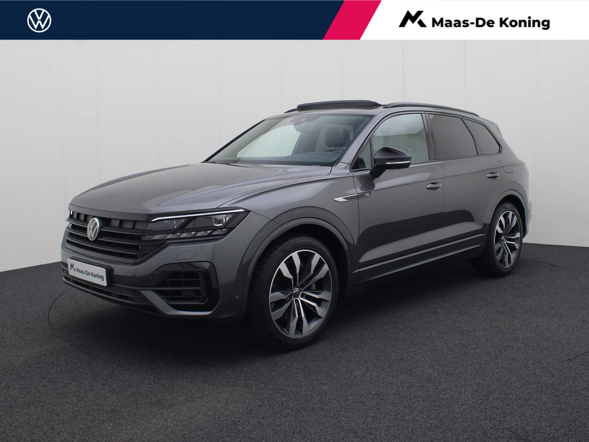 Volkswagen Touareg 3.0 TSi eHybrid/462PK DSG 4MOTION R · Keyless · Panoramadak · Luchtvering · 360 Camera · Massage · Stoelventilatie · 21'' Inch · Garantie t/m 03-12-2028 of 100.000km