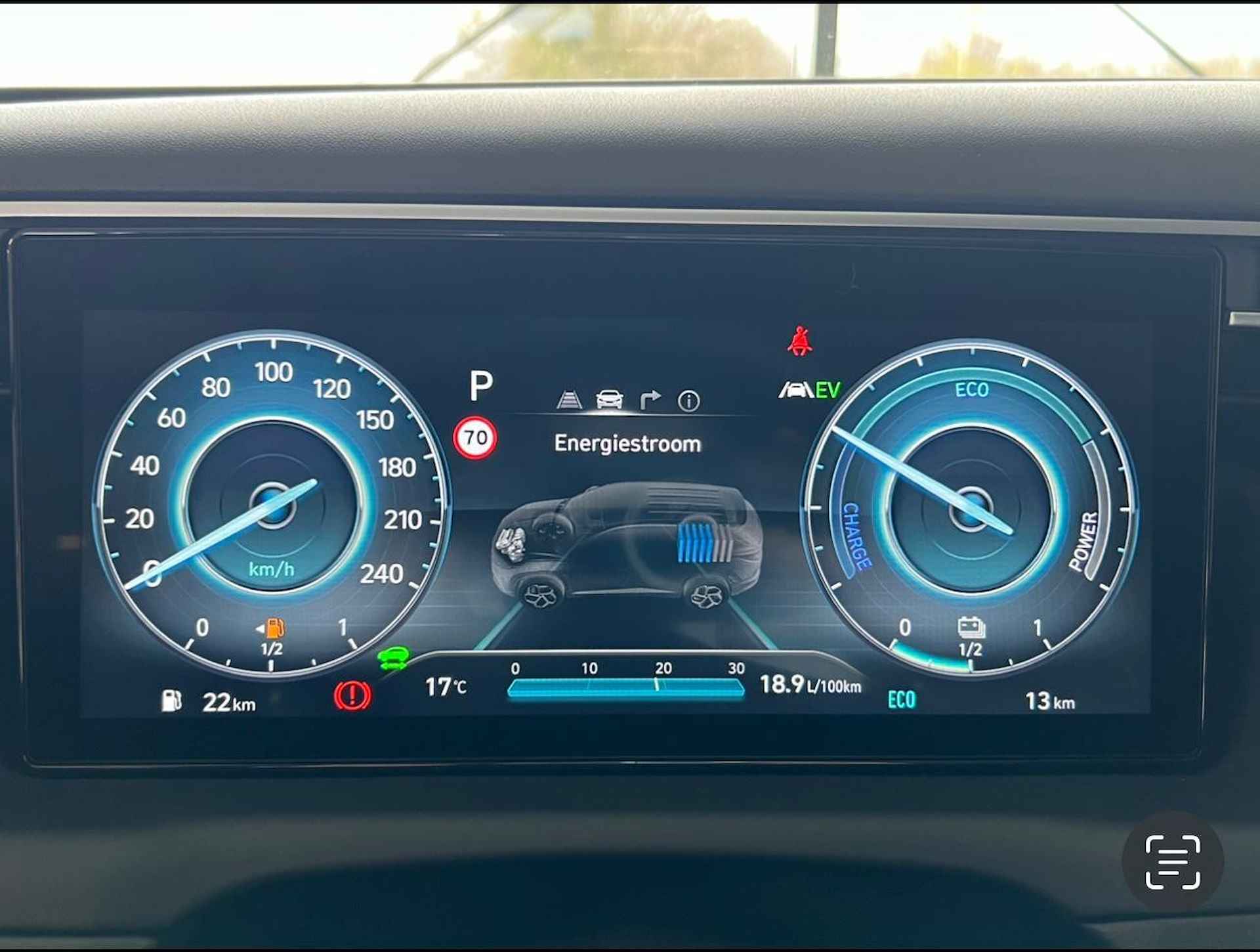 Hyundai Tucson 1.6 T-GDI PHEV Comfort Smart 4WD / € 7.000,- Prijsvoordeel! / € 42.790,- Rijklaar / Direct Leverbaar / Navigatie + Apple Carplay/Android Auto / Climate Control / Keyless Entry & Start / - 27/28