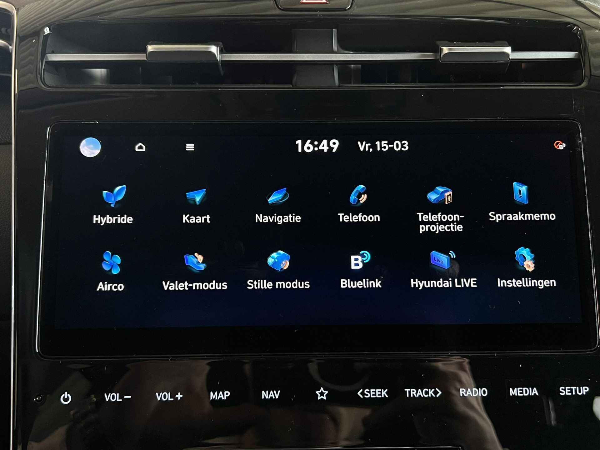 Hyundai Tucson 1.6 T-GDI PHEV Comfort Smart 4WD / € 7.000,- Prijsvoordeel! / € 42.790,- Rijklaar / Direct Leverbaar / Navigatie + Apple Carplay/Android Auto / Climate Control / Keyless Entry & Start / - 28/28