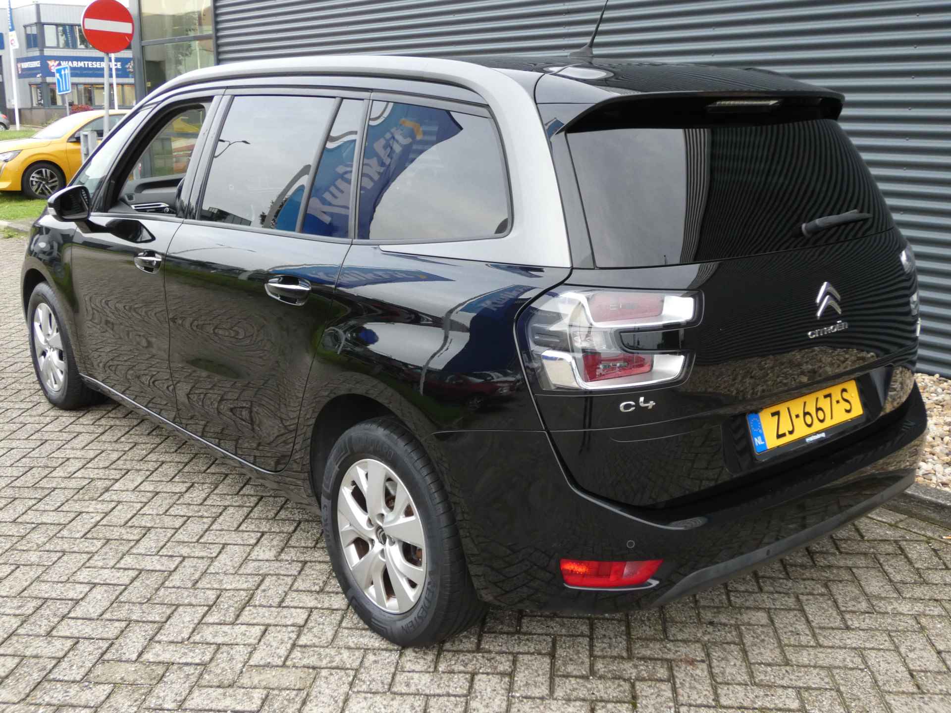 Citroën Grand C4 Picasso 1.2 PureTech Tendance 7 zitplaatsen | Navigatie | Parkeercamera | Lichtmetalen Velgen - 5/41