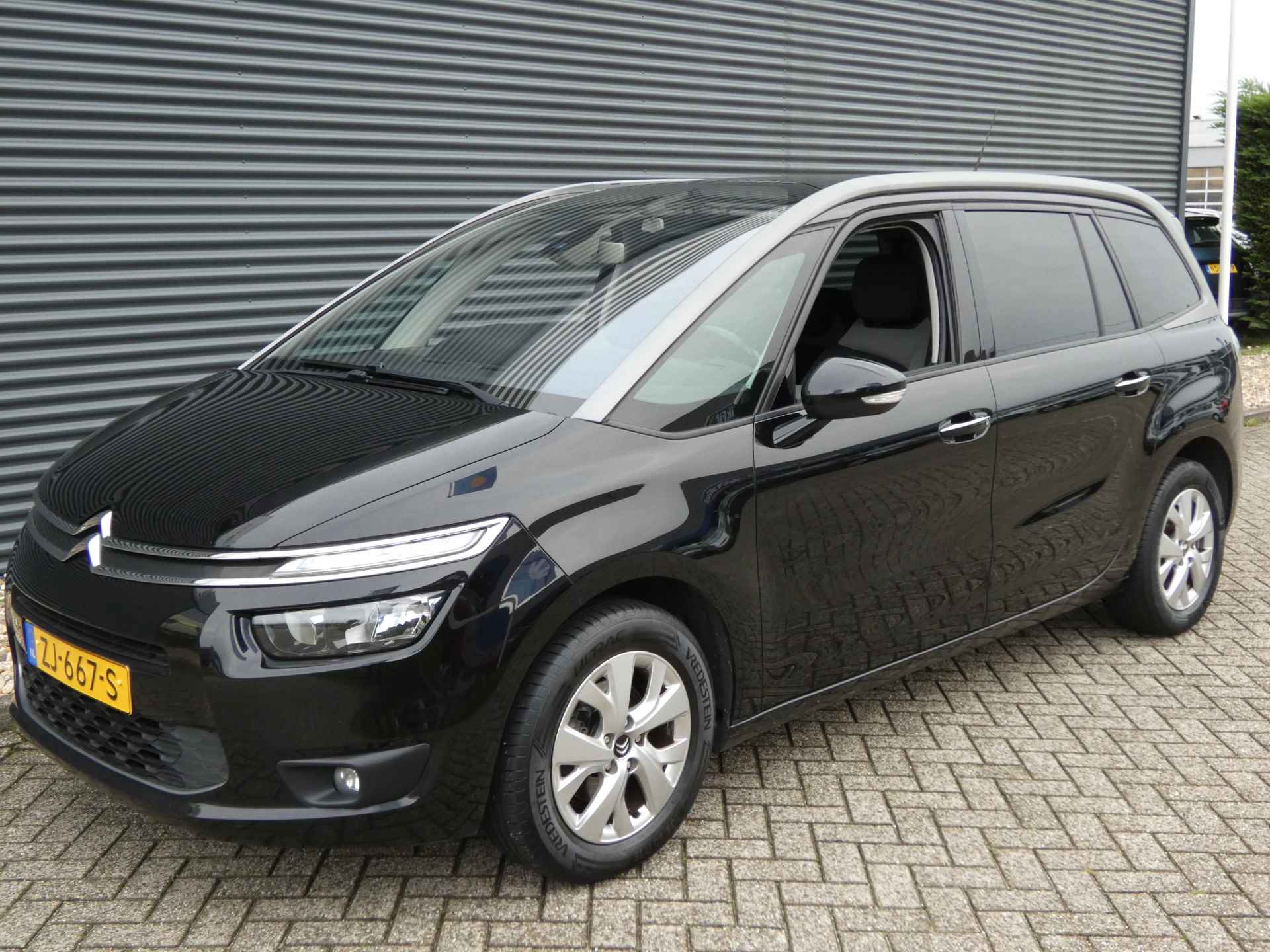 Citroën Grand C4 Picasso 1.2 PureTech Tendance 7 zitplaatsen | Navigatie | Parkeercamera | Lichtmetalen Velgen - 34/41