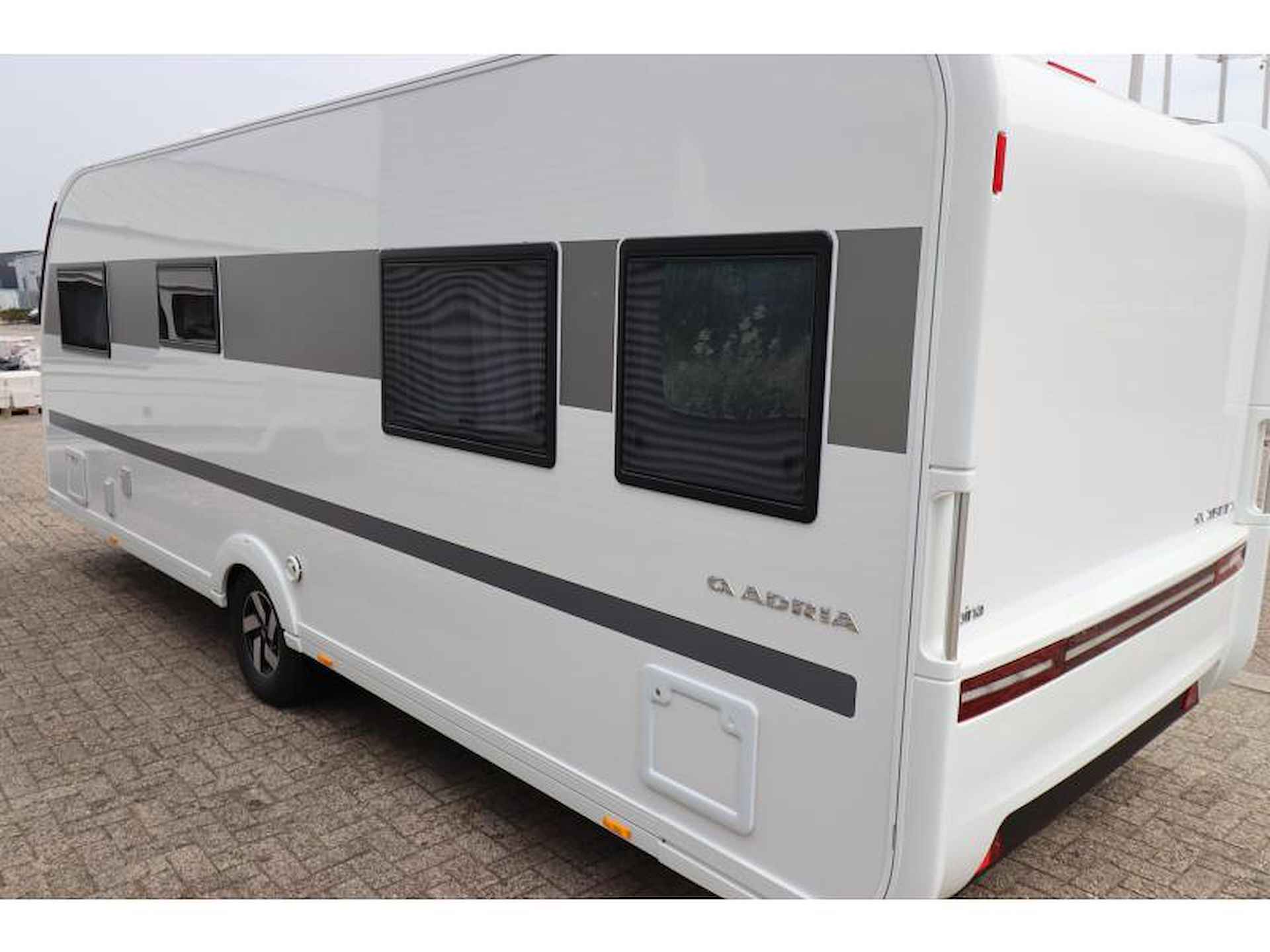 Adria Alpina 613 UT 4500,- VOORDEEL! - 5/13