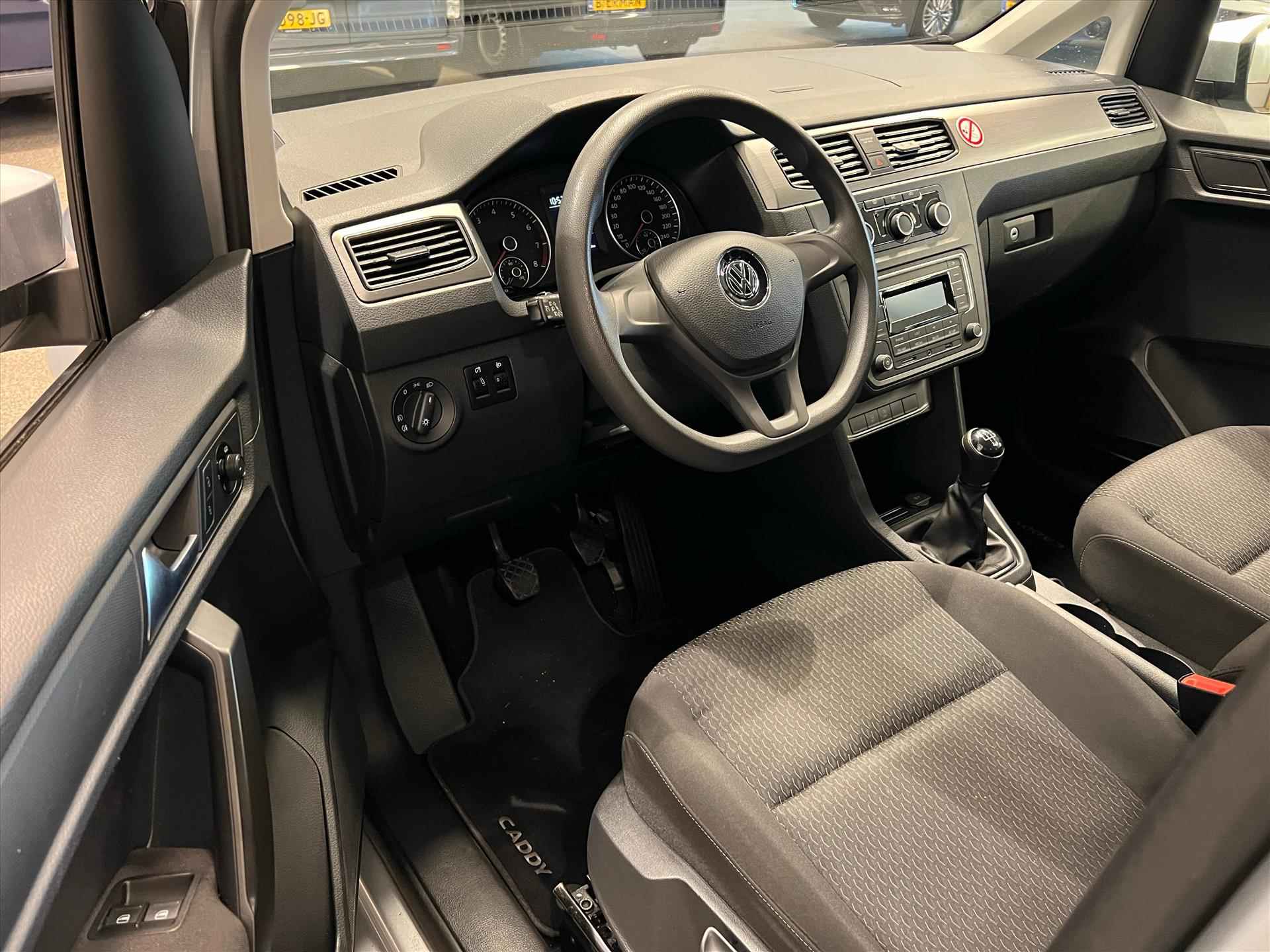 Volkswagen Caddy Rolstoelauto (airco) 5+1 - 18/33
