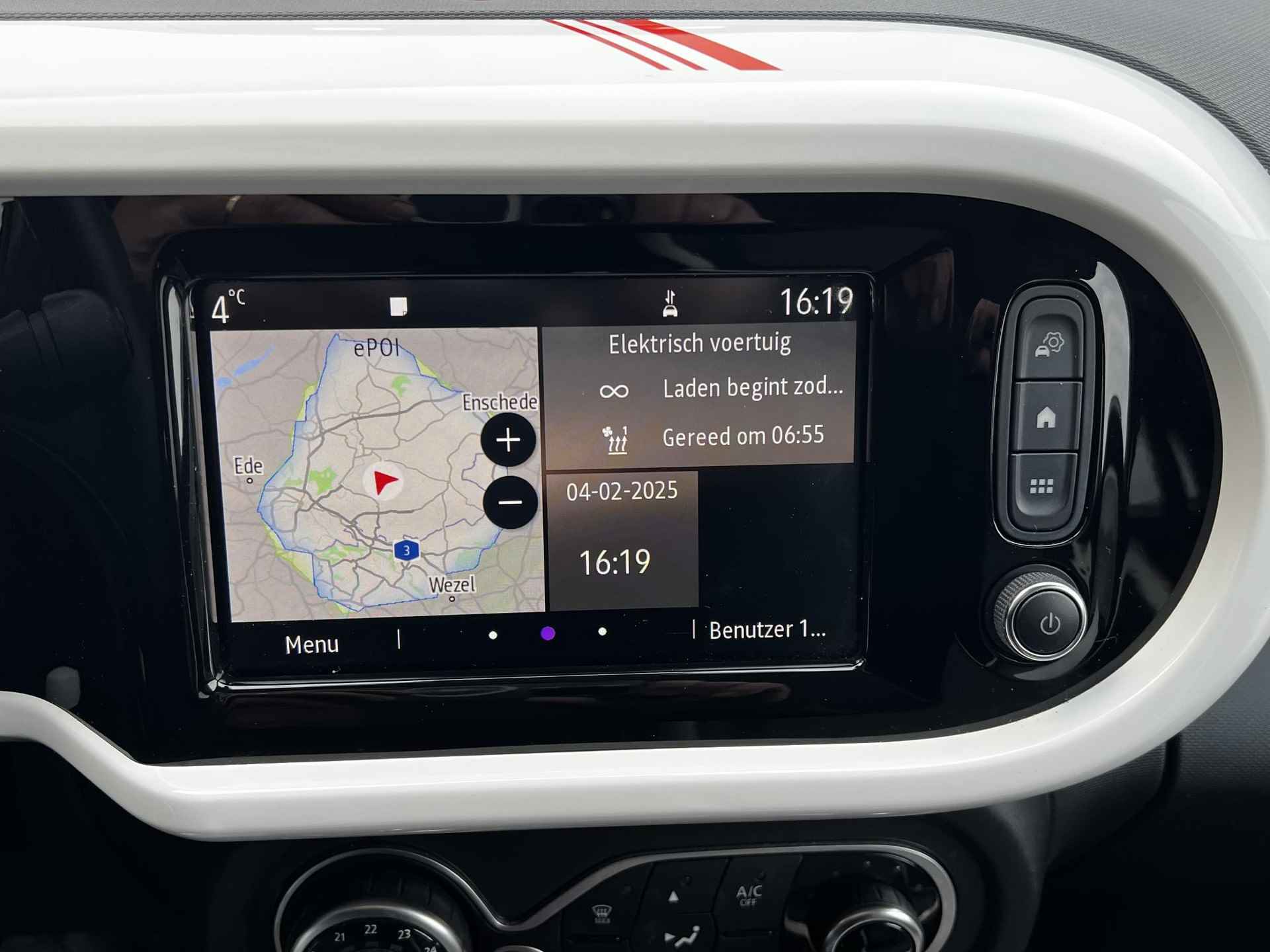 Renault Twingo Z.E. R80 Série Limitée Vibes Automaat / Dealer onderhouden / Koopaccu SoH 91,05 % / Stoelverwarming / Navigatie / Apple Carplay Android / Airco / - 38/51