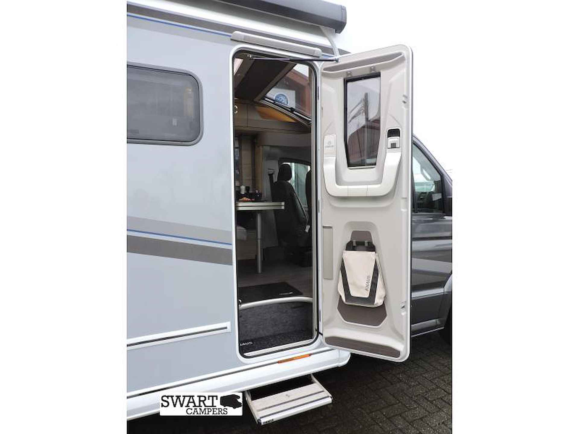 Knaus Van TI Plus 650 MEG Platinum Selection - 23/25