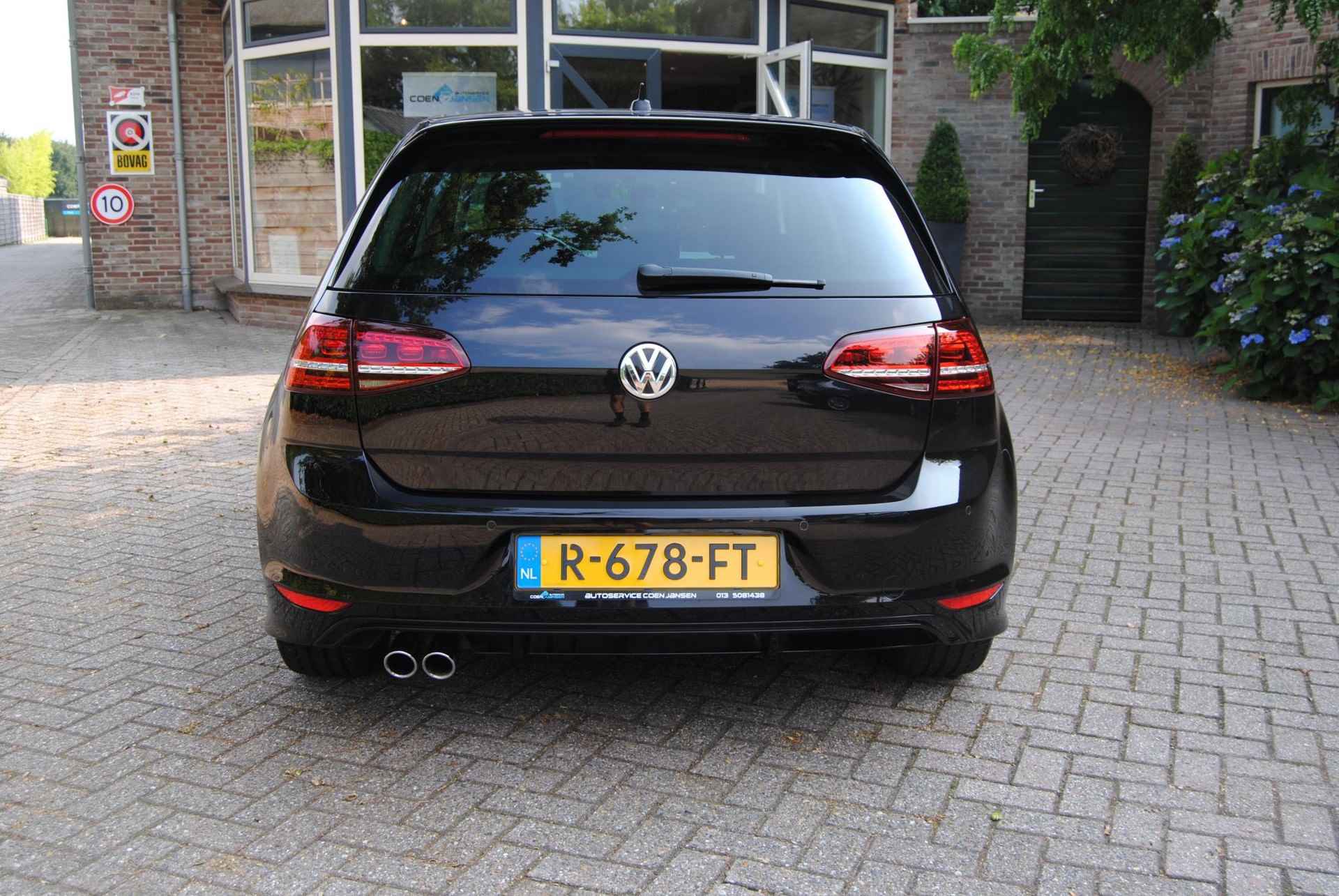 Volkswagen Golf 1.4 TSI Highline Business R-Line Navigatie, adaptive cruise controle, Bluetooth, Climate controle - 7/27