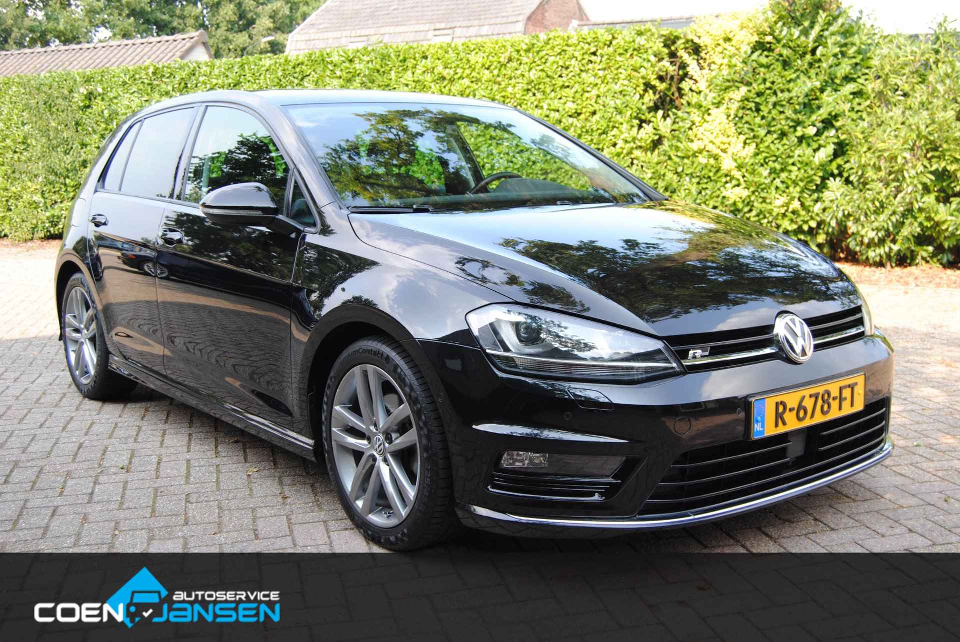 Volkswagen Golf 1.4 TSI Highline Business R-Line Navigatie, adaptive cruise controle, Bluetooth, Climate controle - 1/27