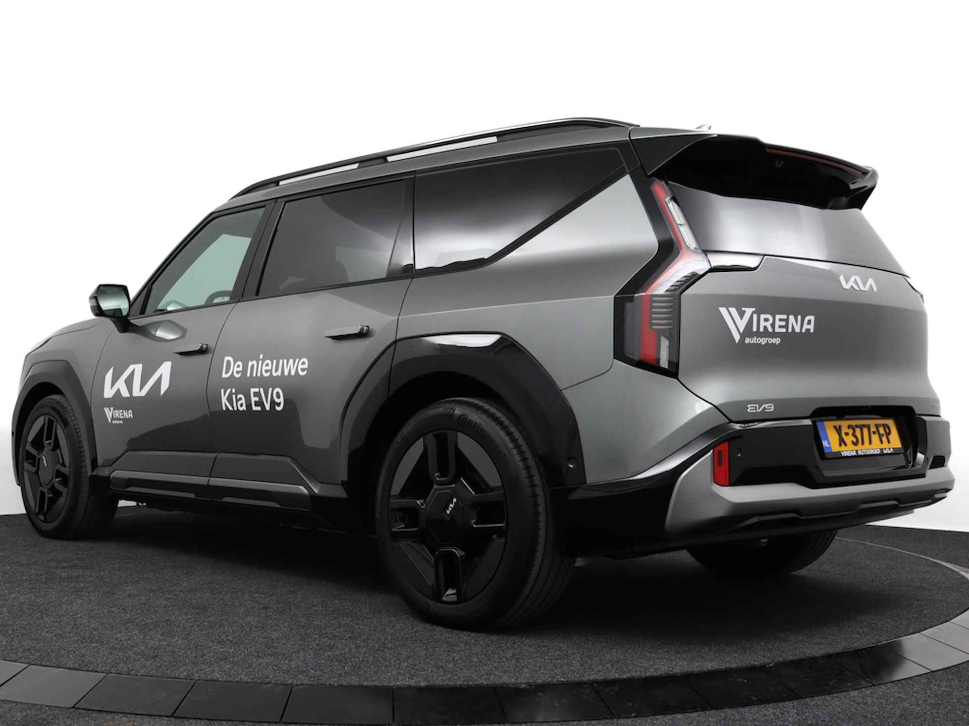 Kia EV9 Launch Edition GT-Line AWD 100 kWh - DIRECT LEVERBAAR! - 7 Persoons - 505KM Actieradius WLTP - Fabrieksgarantie tot 10-2030 - 6/89