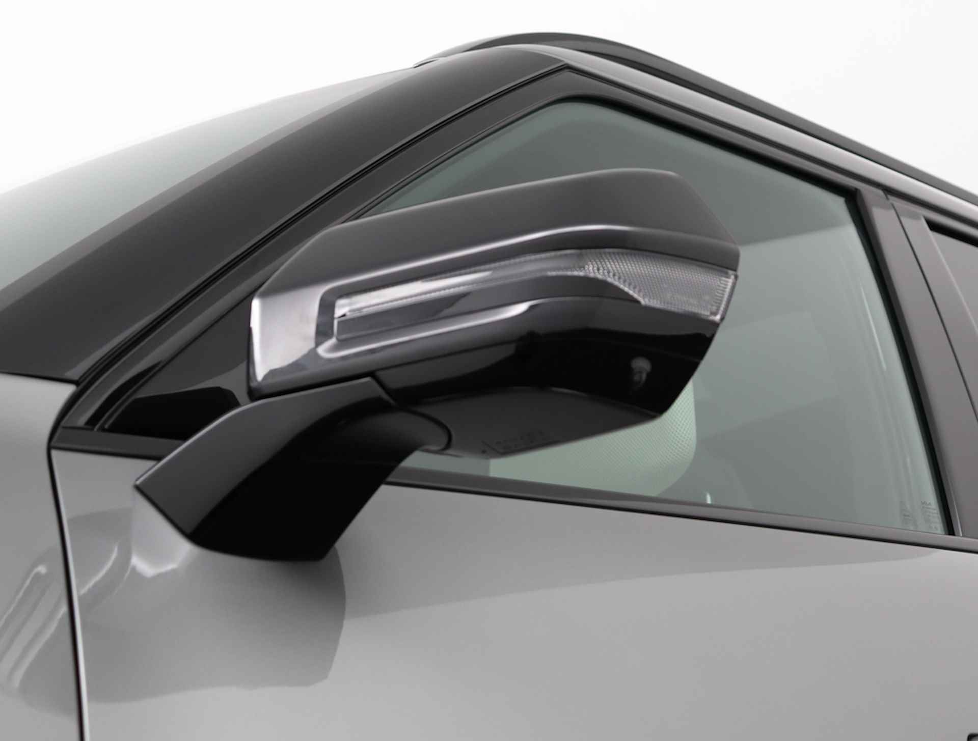 Kia EV9 Launch Edition GT-Line AWD 100 kWh - DIRECT LEVERBAAR! - 7 Persoons - 505KM Actieradius WLTP - Fabrieksgarantie tot 10-2030 - 40/89