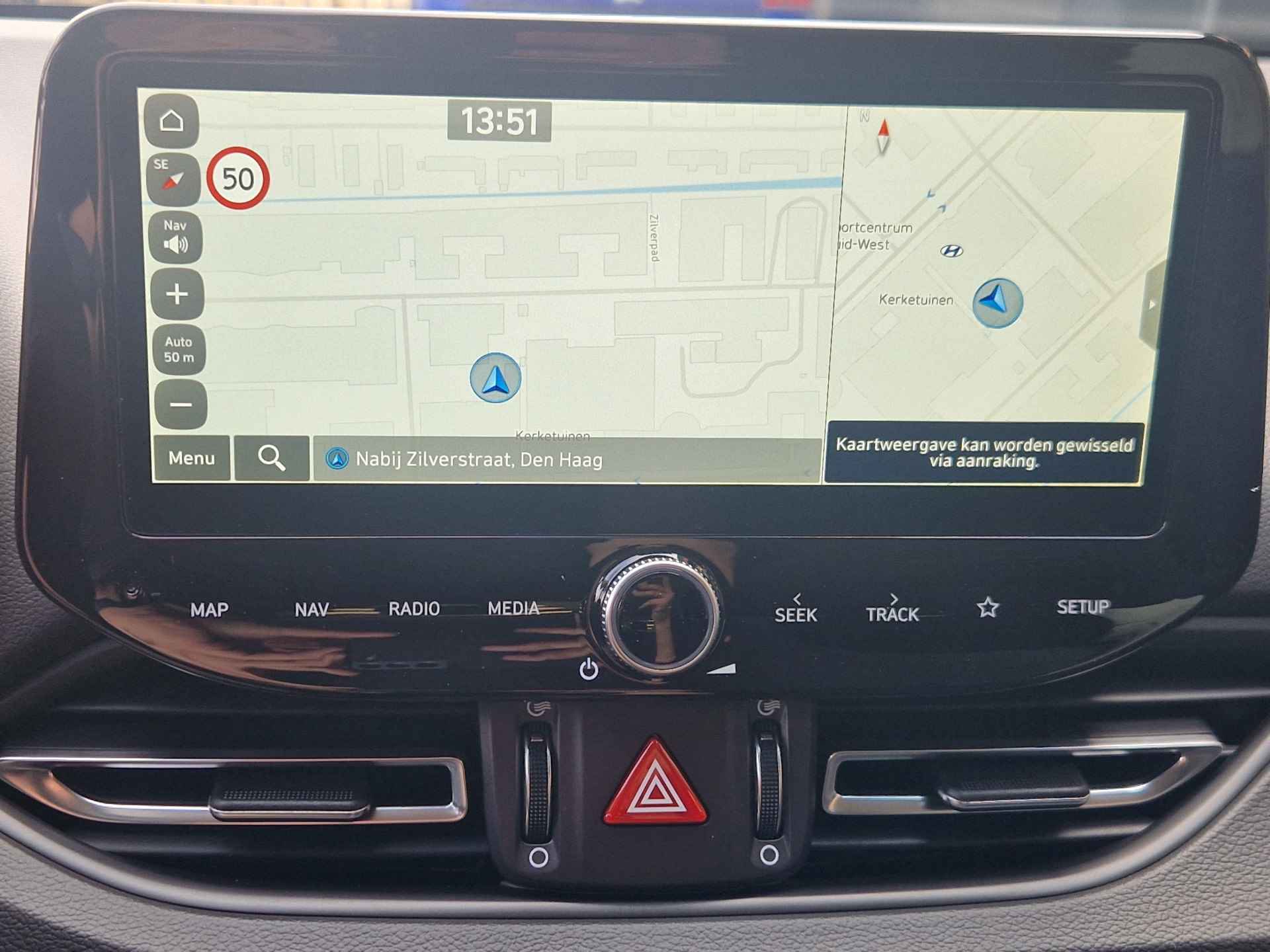 Hyundai i30 Wagon 1.0 T-GDI Comfort Met Apple Carplay Navigatie, Climate Control en Cruise Control Uit voorraad leverbaar! - 6/52