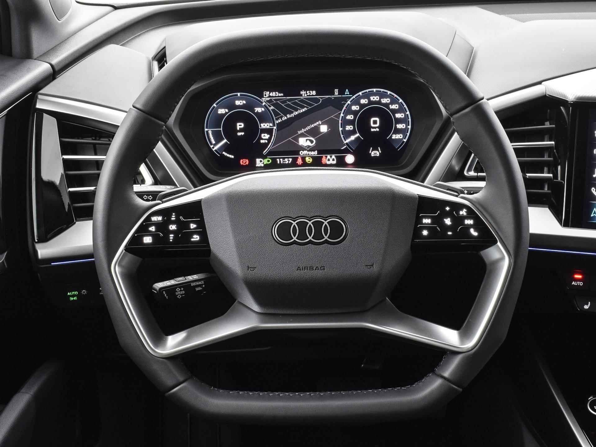 Audi Q4 e-tron 40 Advanced edition 204 PK · BlackPakket 21" velgen · Comfortpakket · Lichtpakket plus ambient light · - 23/40