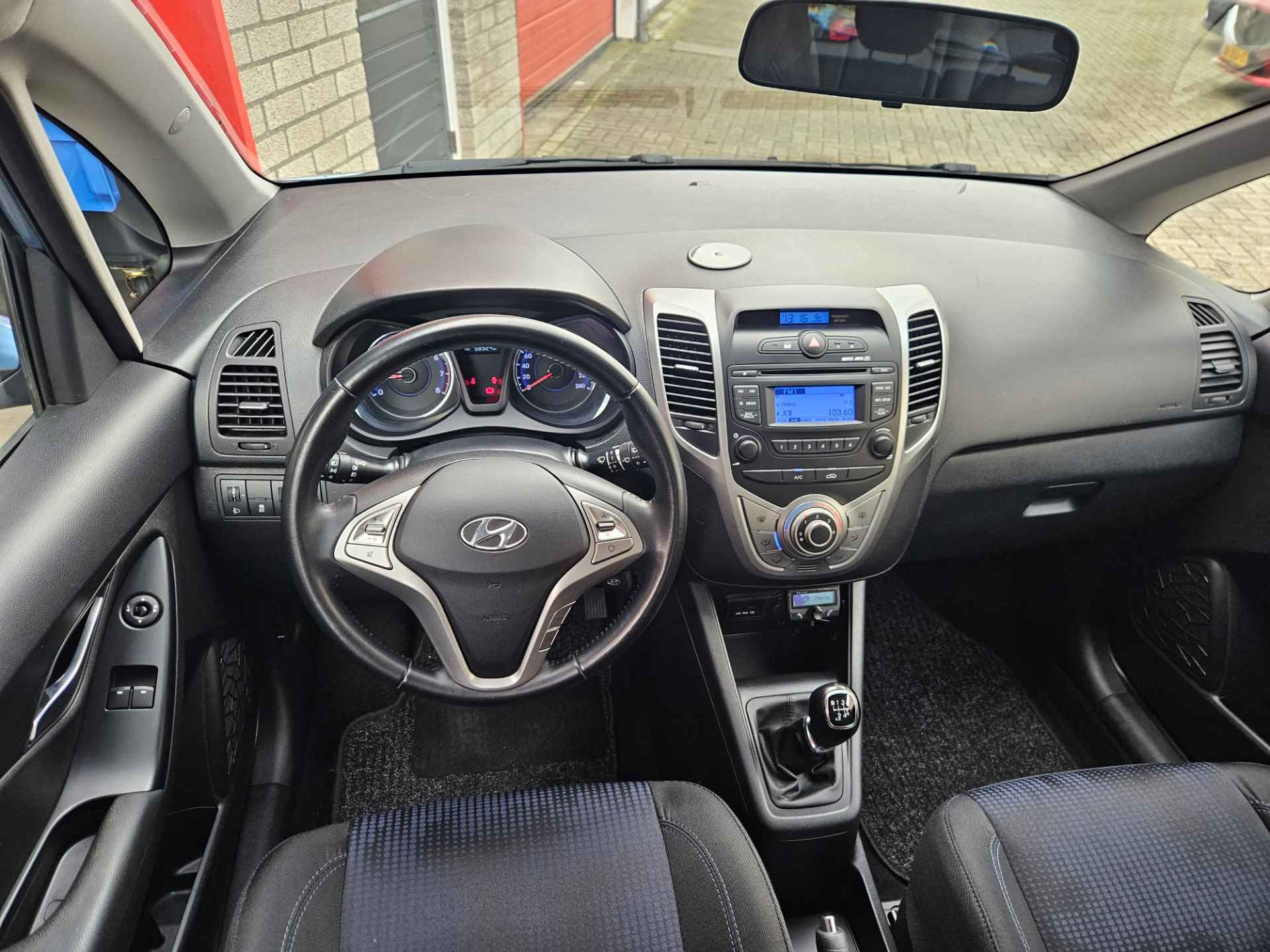 Hyundai Ix20 1.4i i-Motion Airco/ Trekhaak/ Rijklaarprijs - 9/19