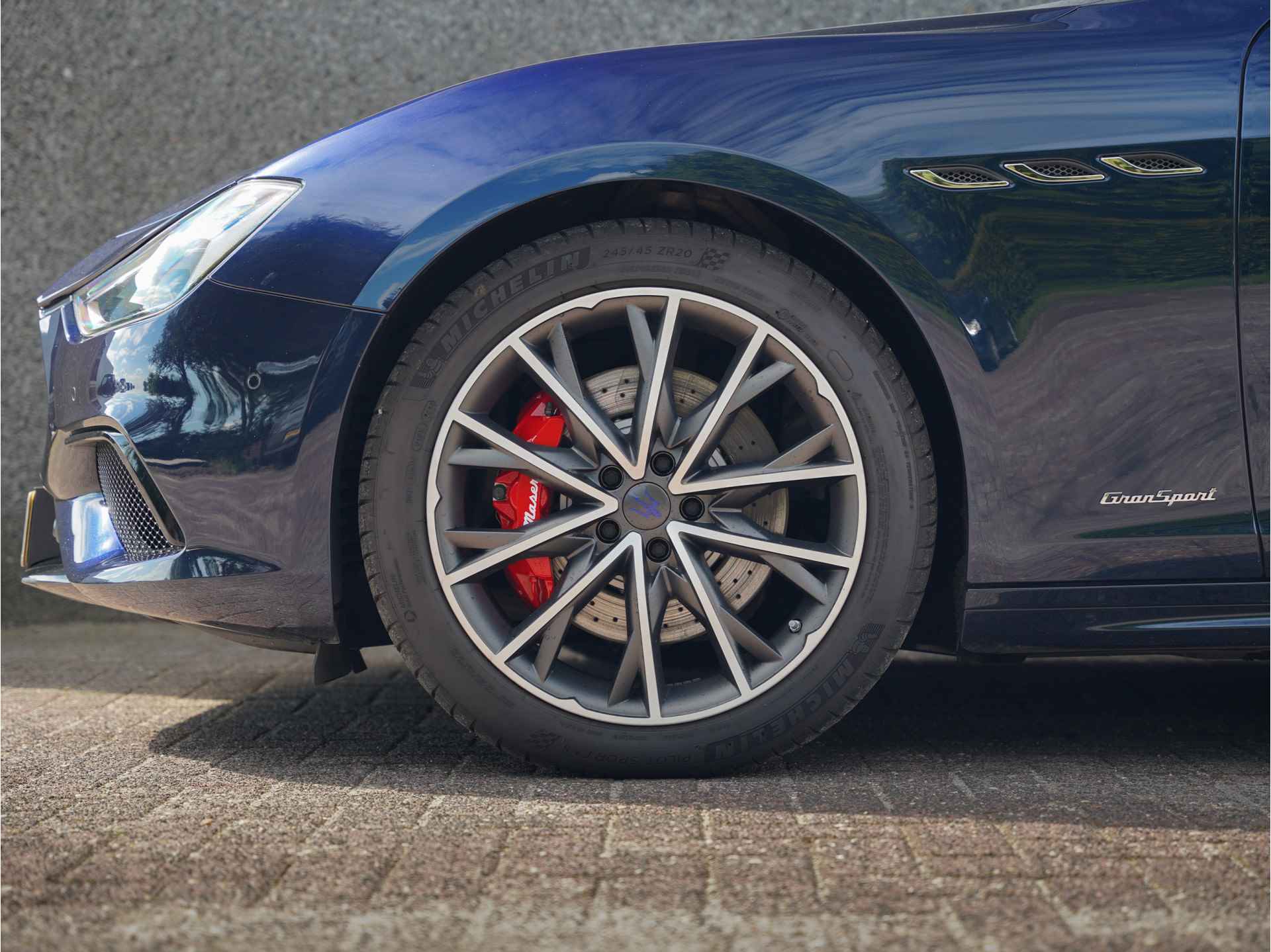 Maserati Ghibli 3.0 V6 GranSport Zomer- en winterset |Carbon interieur delen |Parelmoer lak | - 86/86