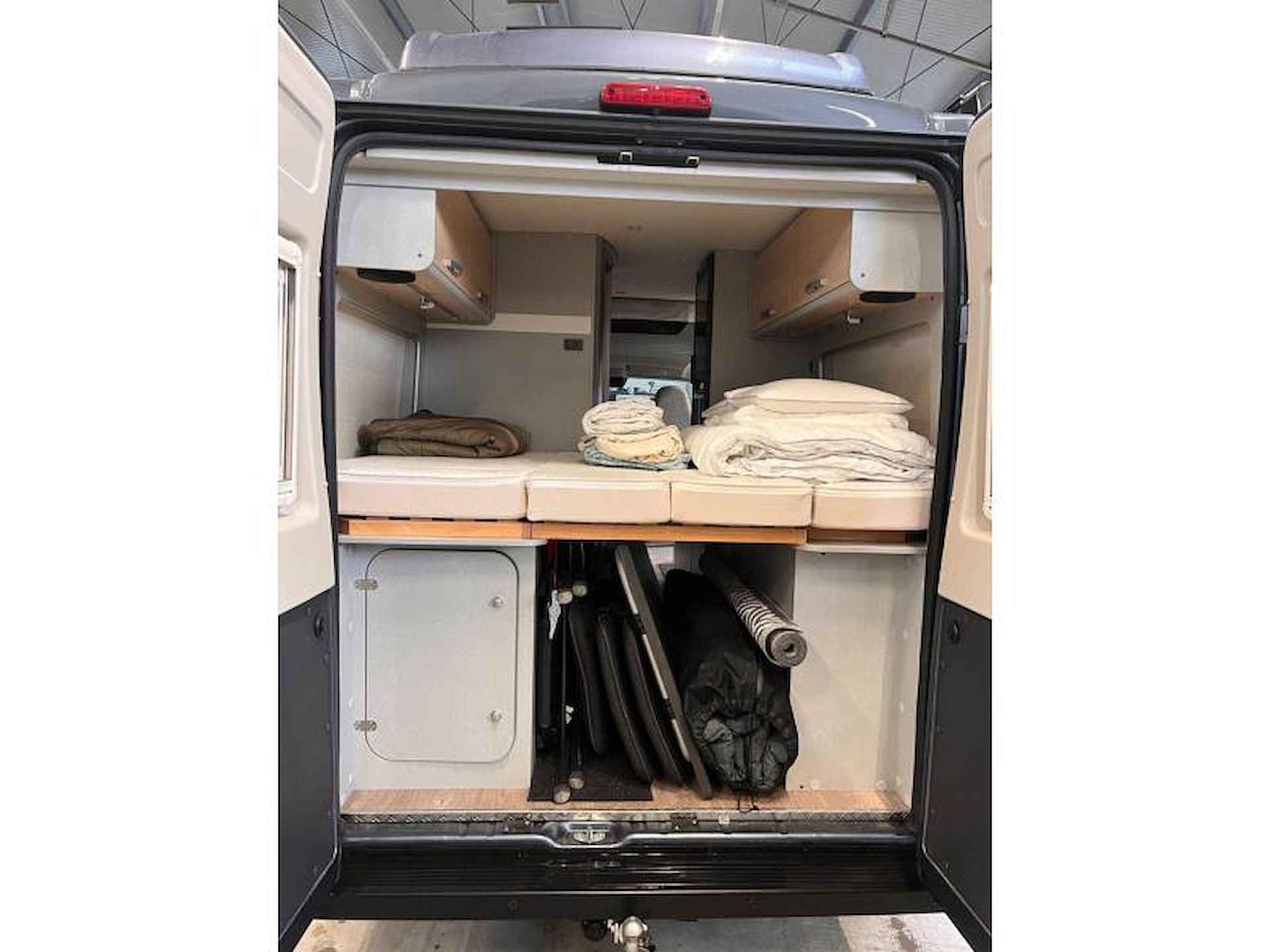 Hymer Free 600 TOPPER !! AUTOM. BACKRACK - 10/16