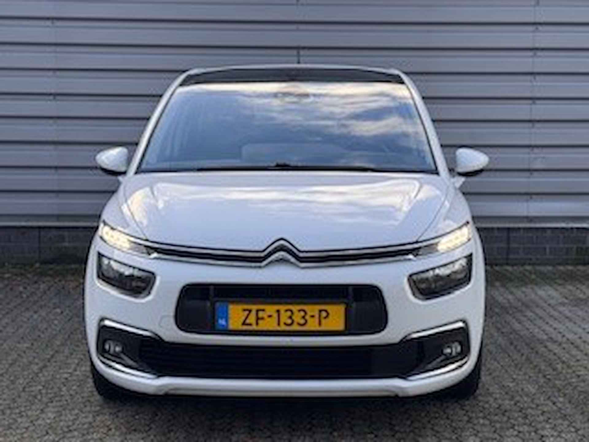 Citroen C4 Spacetourer 1.2T 130pk Business | Air Dream | Navigatie | Parkeersensoren | Climate Control | Lichtmetalen velgen | - 2/29