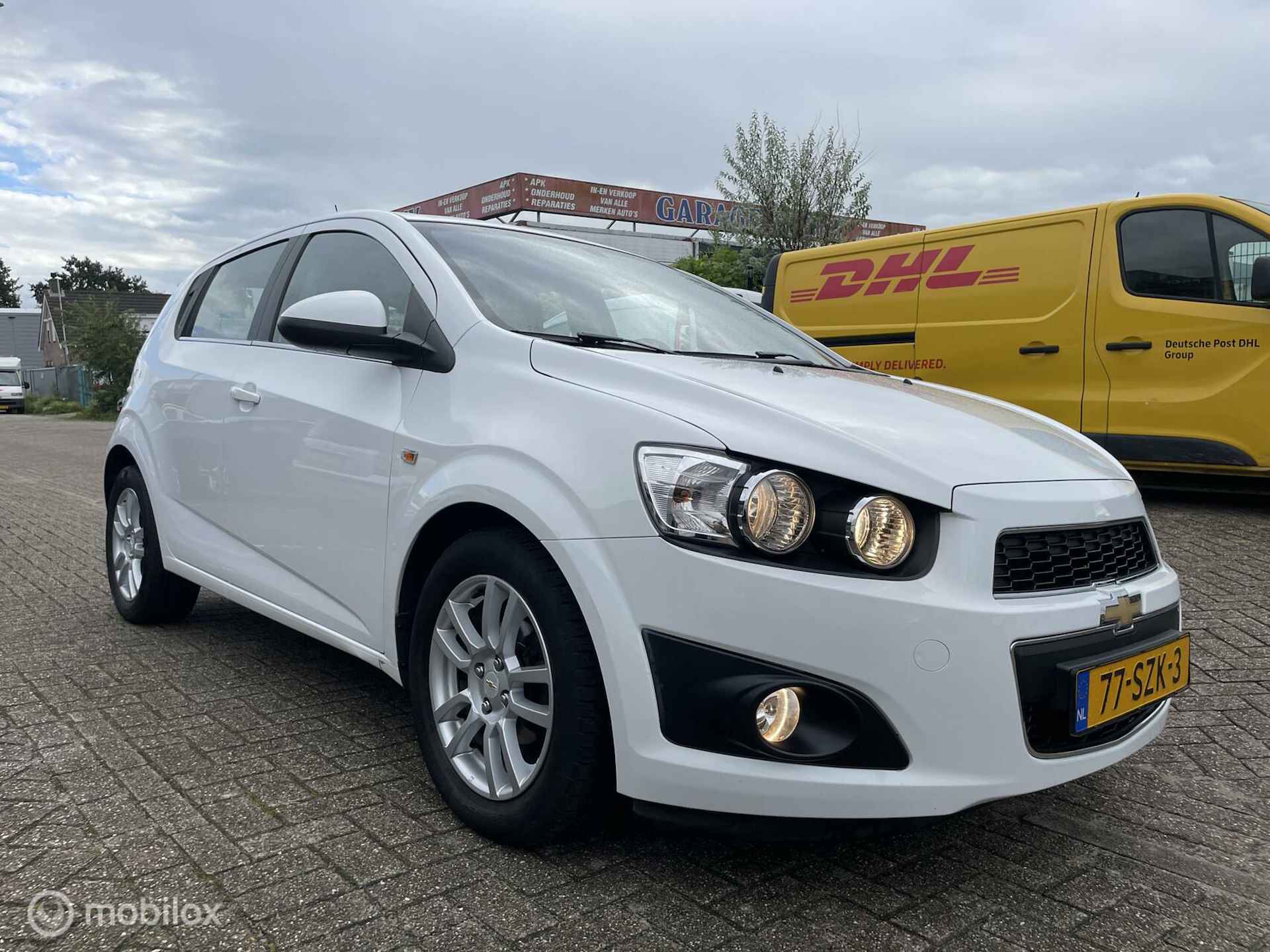 Opel Aveo 1.4 LTZ met vele opties,  Dealer auto ! - 5/17