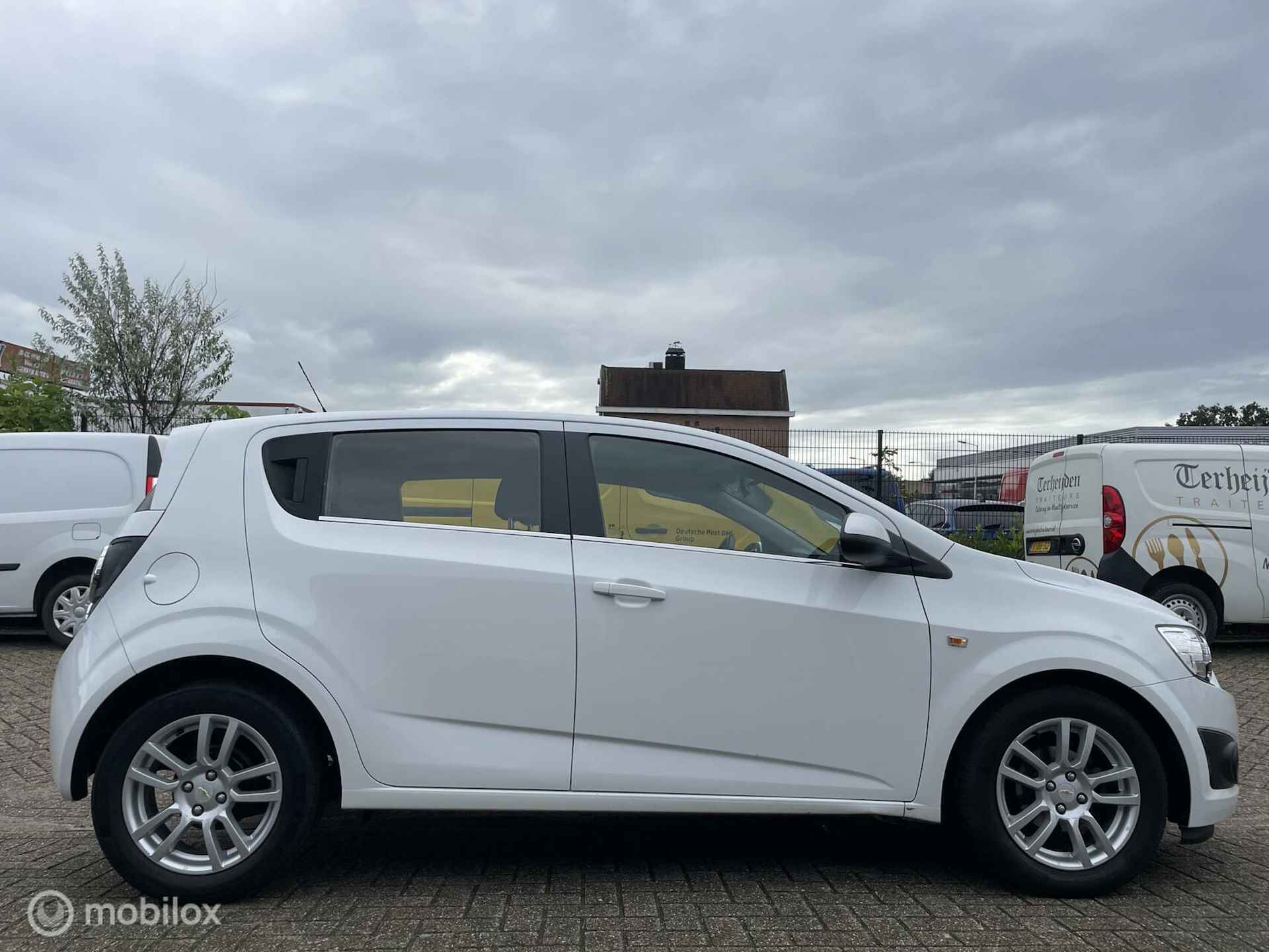 Opel Aveo 1.4 LTZ met vele opties,  Dealer auto ! - 7/17