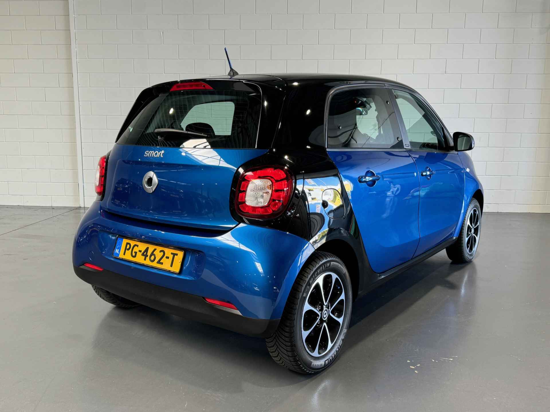 Smart Forfour 1.0 Passion | Led | Airco | Media | Lm Velgen | - 9/30