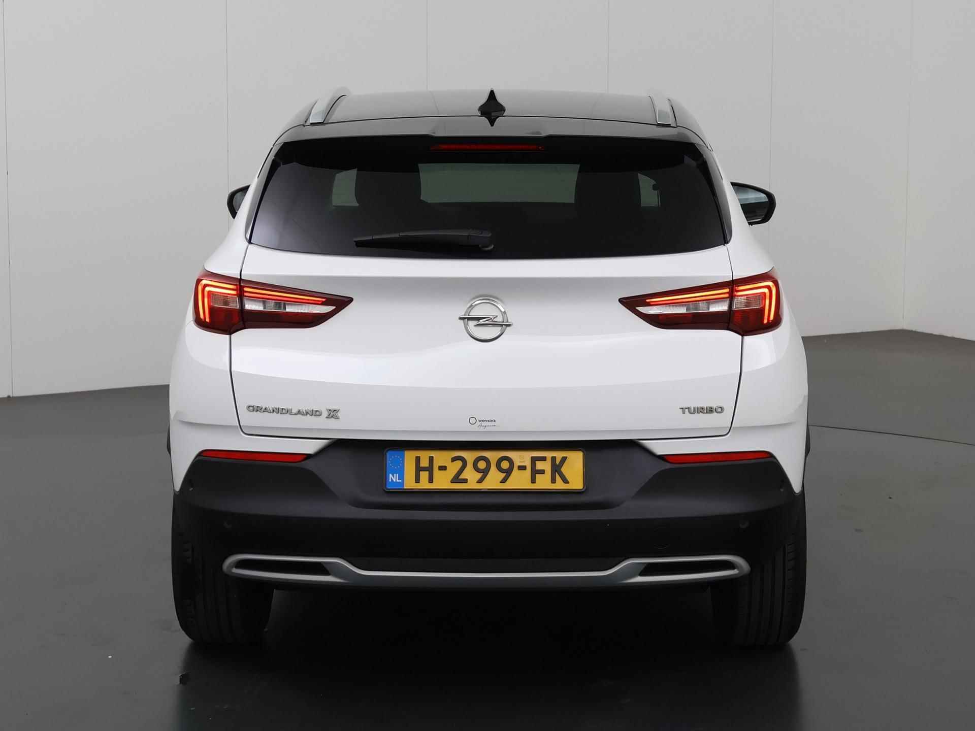 Opel Grandland X 1.2 Turbo 120 Jaar Edition | Navigatie | Comfortstoelen | Keyless Go | Parkeercamera | Climate Control | - 5/40