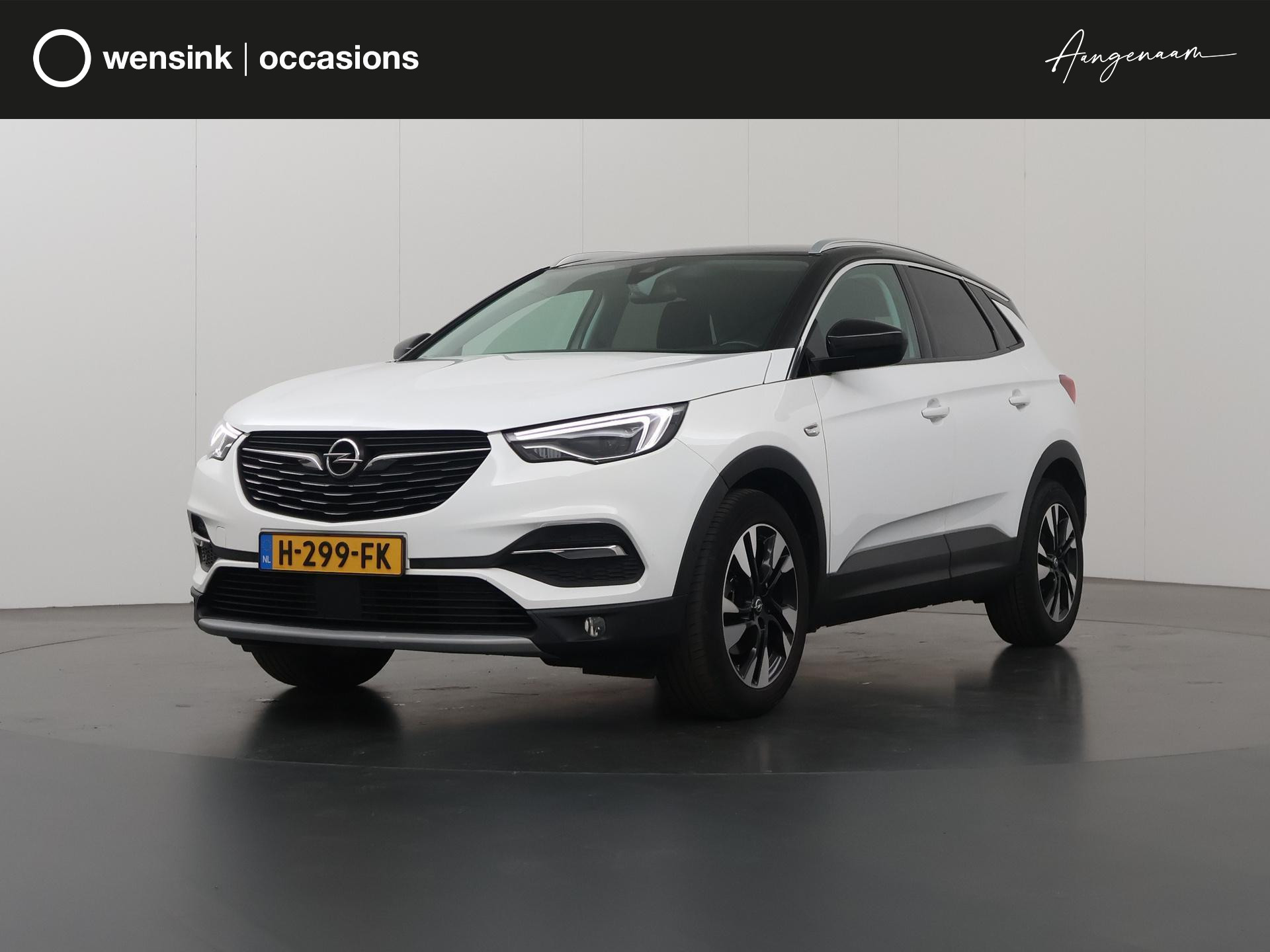 Opel Grandland X 1.2 Turbo 120 Jaar Edition | Navigatie | Comfortstoelen | Keyless Go | Parkeercamera | Climate Control |