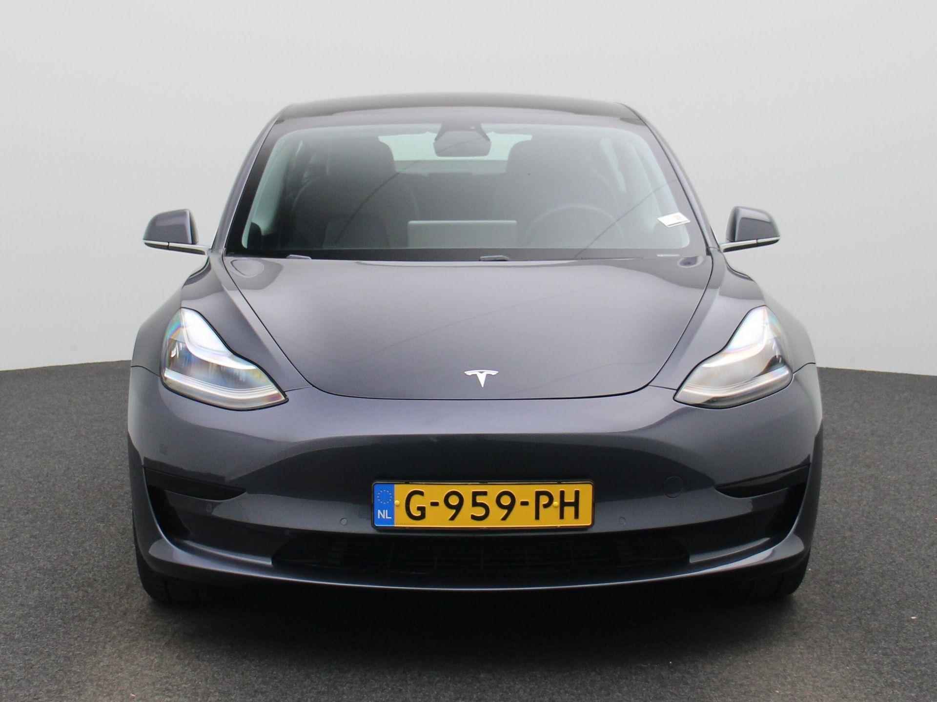 Tesla Model 3 Standard RWD Plus 60 kWh | Lederen Bekleding | Panoramadak | Navigatie | Camera | - 3/39