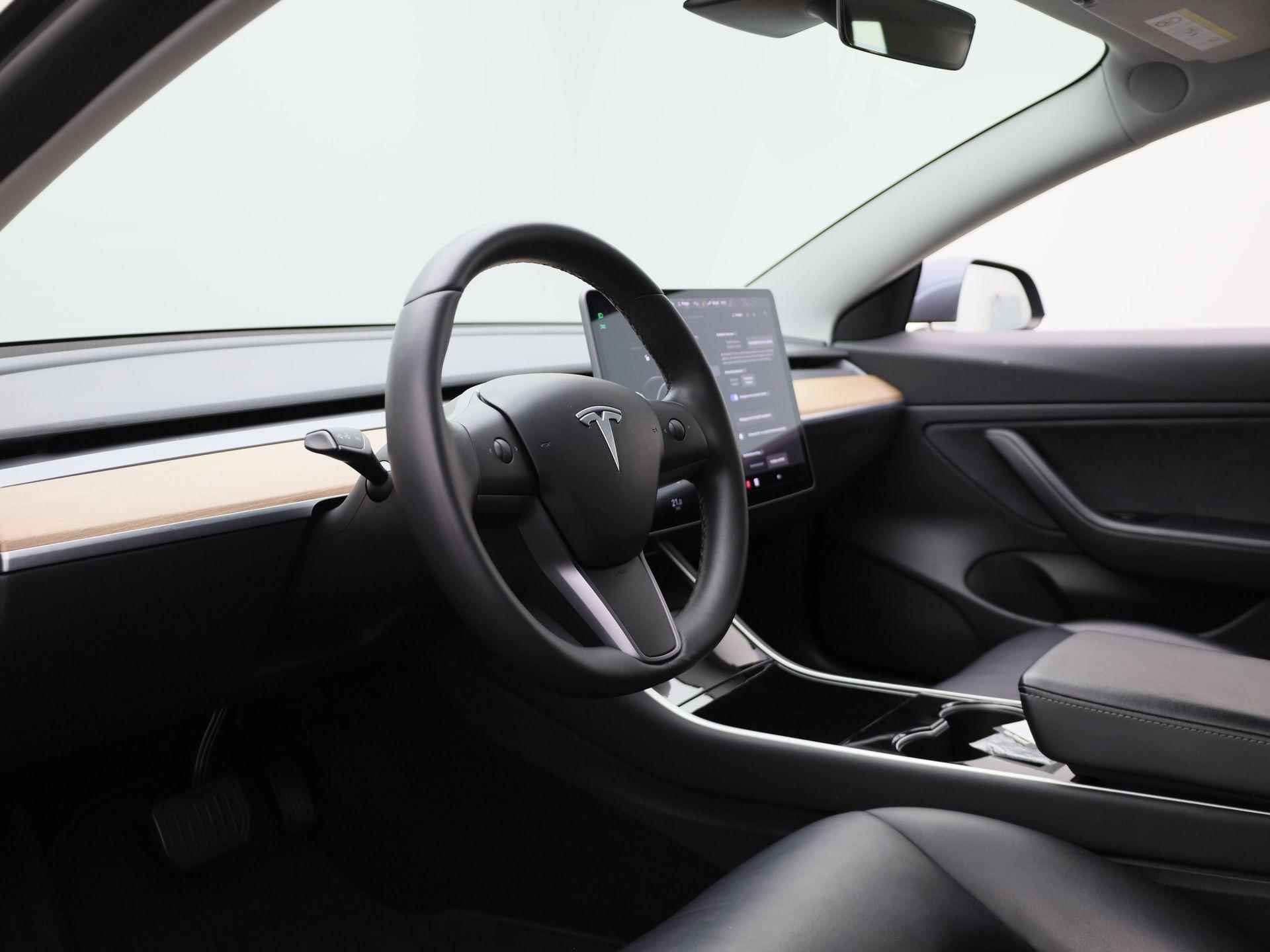 Tesla Model 3 Standard RWD Plus 60 kWh | Lederen Bekleding | Panoramadak | Navigatie | Camera | - 31/39