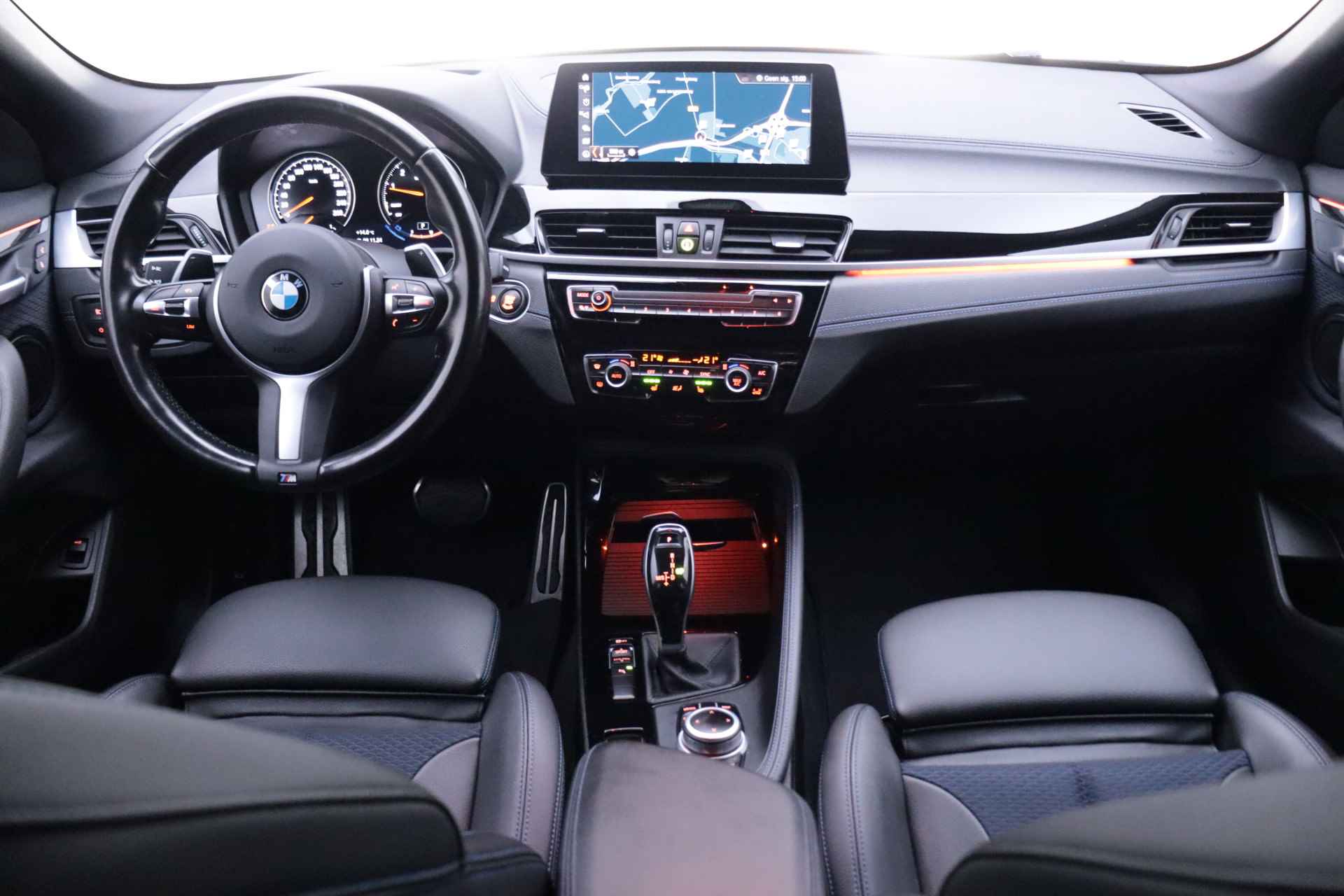 BMW X2 20iA M-SPORT Edition FULL LED/HEAD UP/HALF LEDER/NAVI/STOELVERW./ AFN TREKHAAK/DAB+/PDC V+A/LMV - 19/30