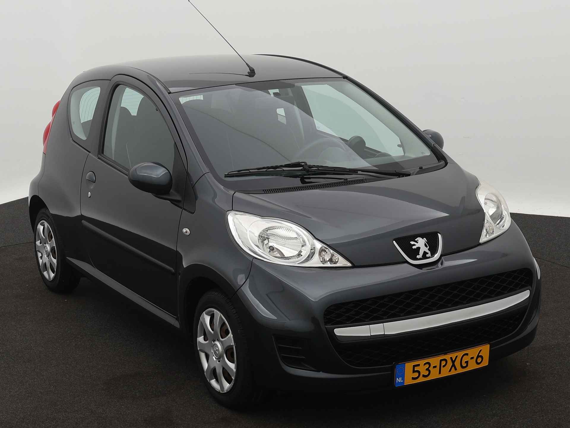 Peugeot 107 1.0-12V XS Ingepland voor linker gaspedaal + Origineel gaspedaal opklapbaar - 24/33