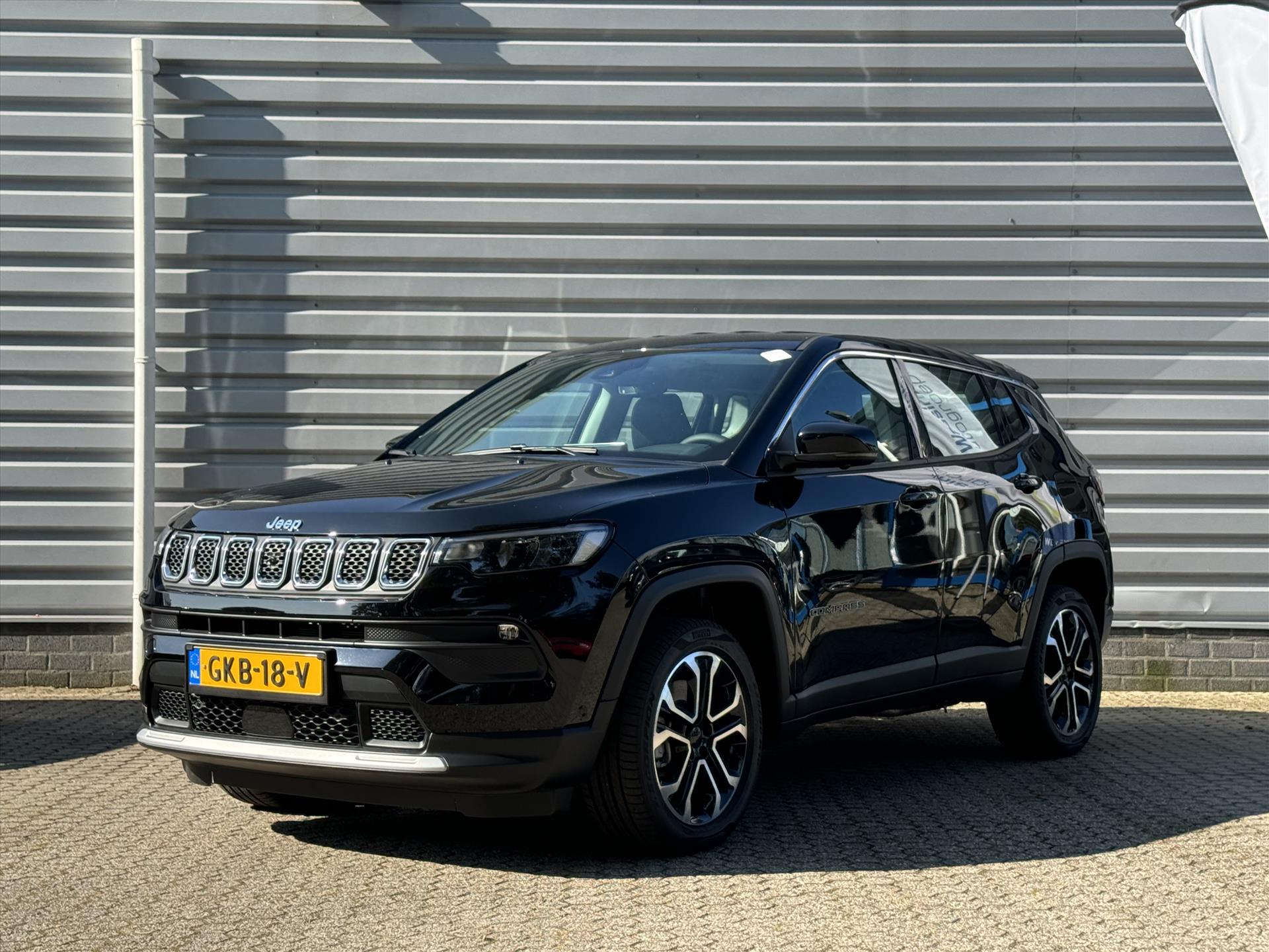 JEEP Compass 1.3T 4XE 190pk Altitude | Carplay | Winter Pack