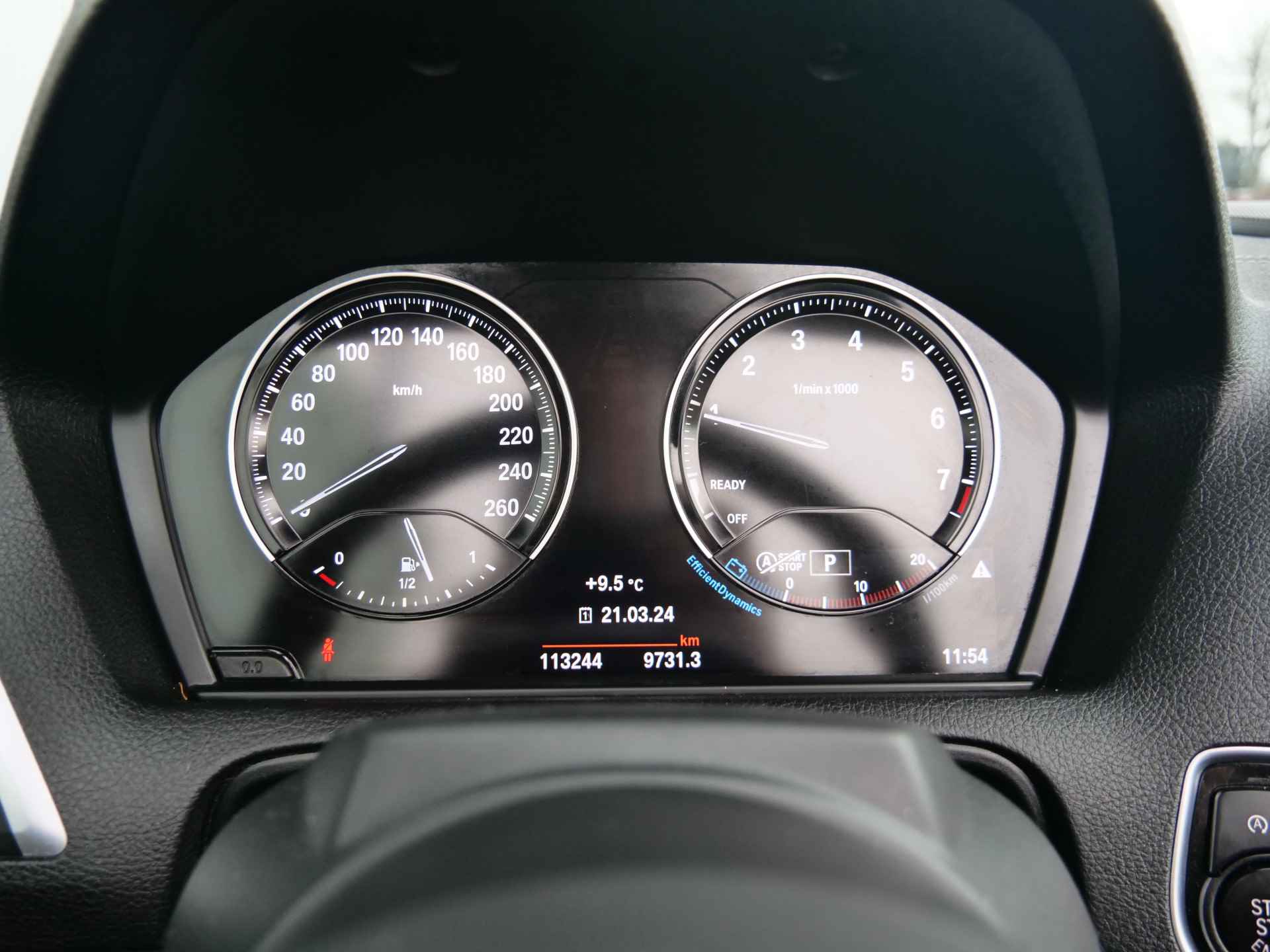 BMW 2 Serie Cabrio 218i 136pk High Executive Automaat M-pakket LED / Leder / 17 Inch / Navigatie - 35/38
