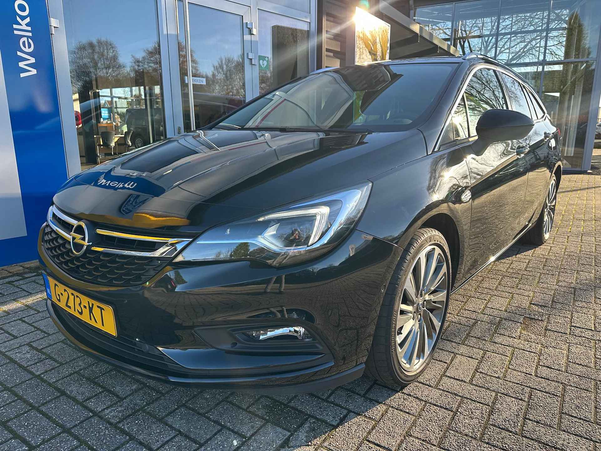 Opel Astra Sports Tourer 1.4 Turbo 150PK INNOVATION+ | TREKHAAK| AGR-COMFORT STOELEN| NAVIGATIE| CAMERA| PARKEERSENSOREN V+A| - 3/40