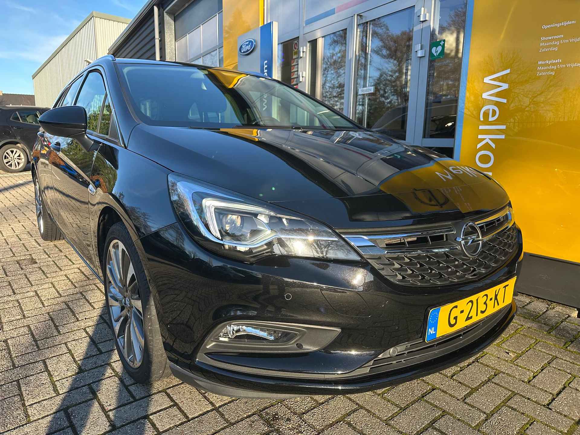 Opel Astra Sports Tourer 1.4 Turbo 150PK INNOVATION+ | TREKHAAK| AGR-COMFORT STOELEN| NAVIGATIE| CAMERA| PARKEERSENSOREN V+A| - 9/40