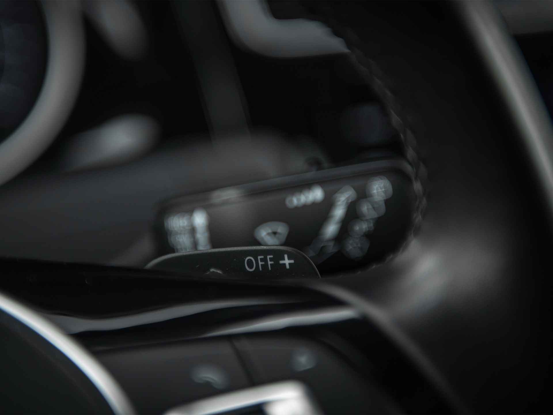 Volkswagen GOLF Variant 1.5TSi 150pk DSG Highline | LED Koplampen | Grootlichtass. | ErgoActive best.stoel | Adaptive Cruise Control | Spiegelpakket | Navigatie | Draadloos Smartphone opladen | Bagage scheidingsnet - 36/53
