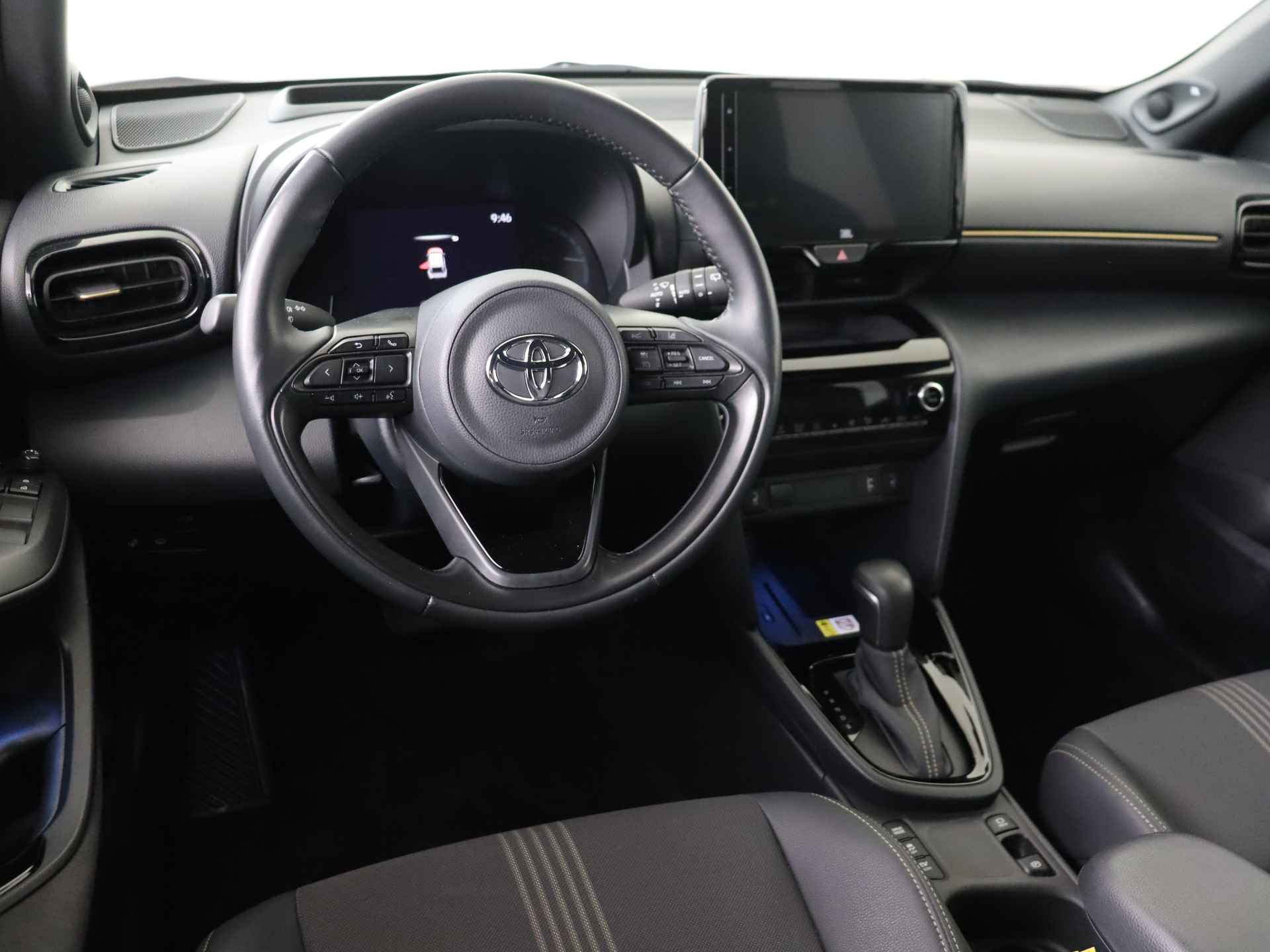 Toyota Yaris Cross 1.5 Hybrid Adventure I Navigatie I Climate Control I Cruise Control Adaptief I Camera I USB I 1e Eigenaar I Volledig Dealer Onderhouden I Stoelverwarming Voor I - 6/51