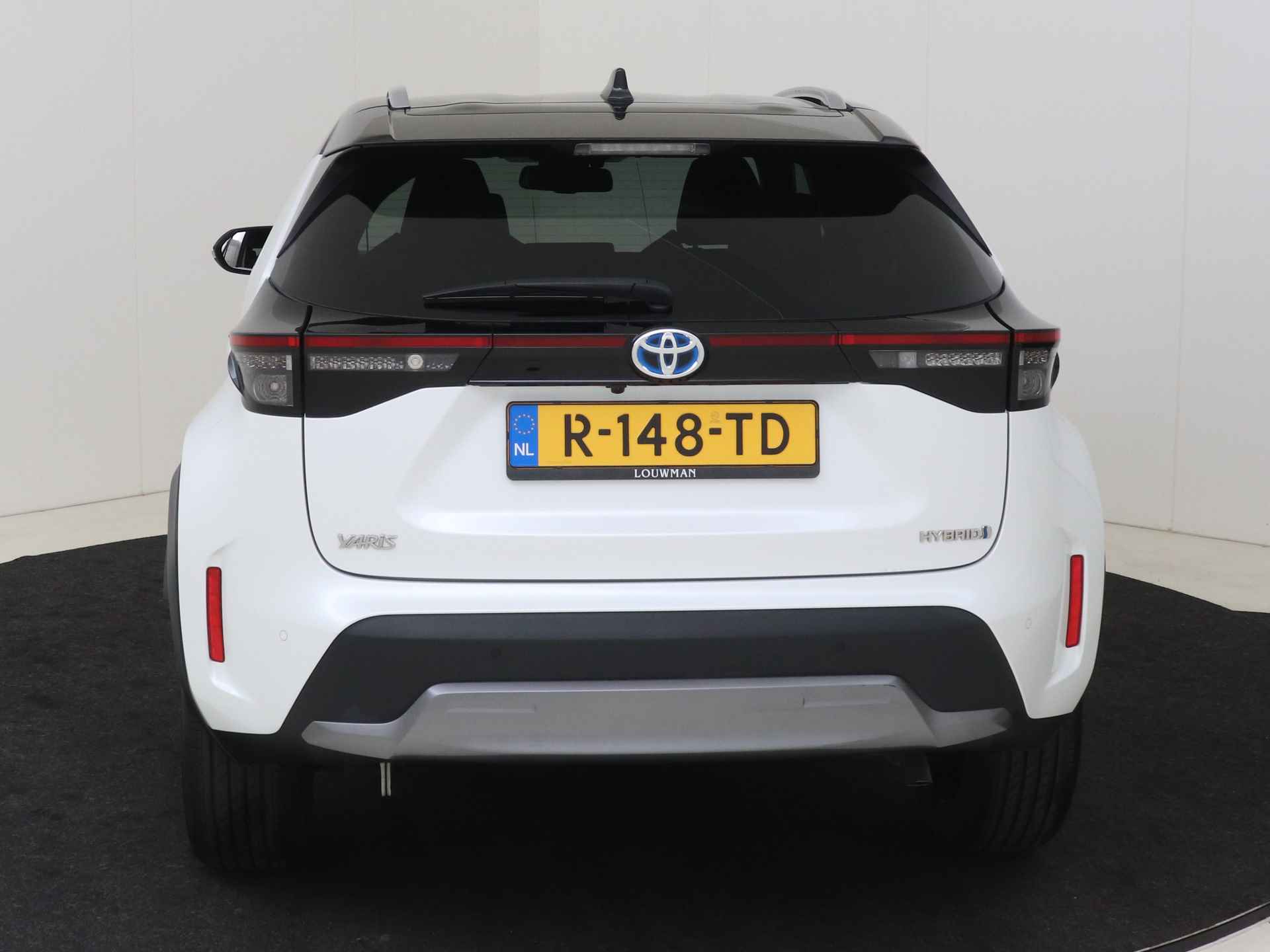 Toyota Yaris Cross 1.5 Hybrid Adventure I Navigatie I Climate Control I Cruise Control Adaptief I Camera I USB I 1e Eigenaar I Volledig Dealer Onderhouden I Stoelverwarming Voor I - 29/51