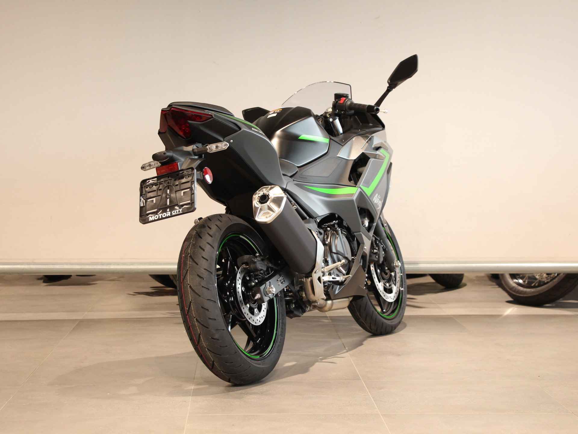 Kawasaki NINJA 500 SE - 9/13