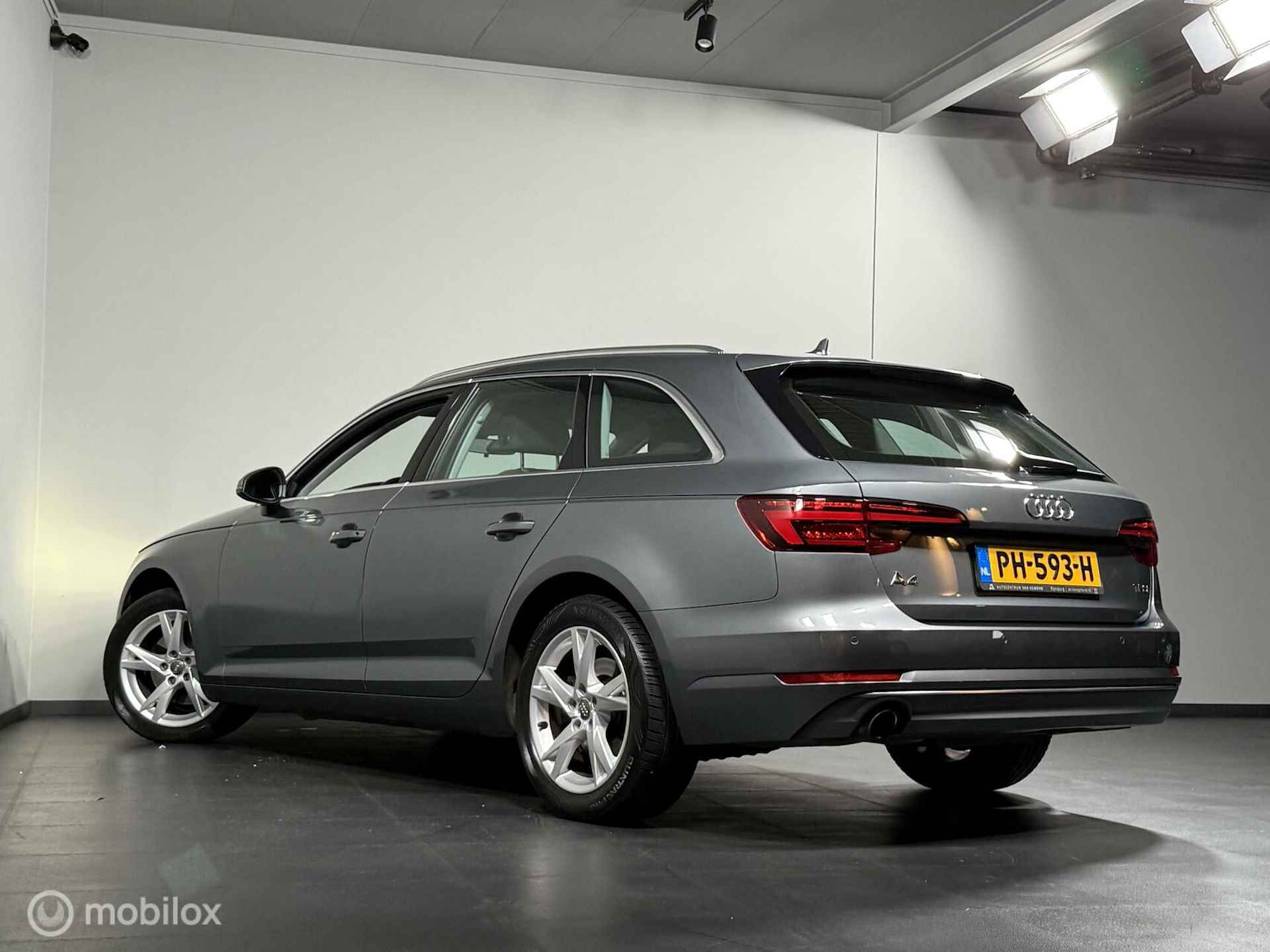 Audi A4 Avant 1.4 TFSI Sport | CRUISE | NAVI| PDC |BLUETOOTH - 2/55