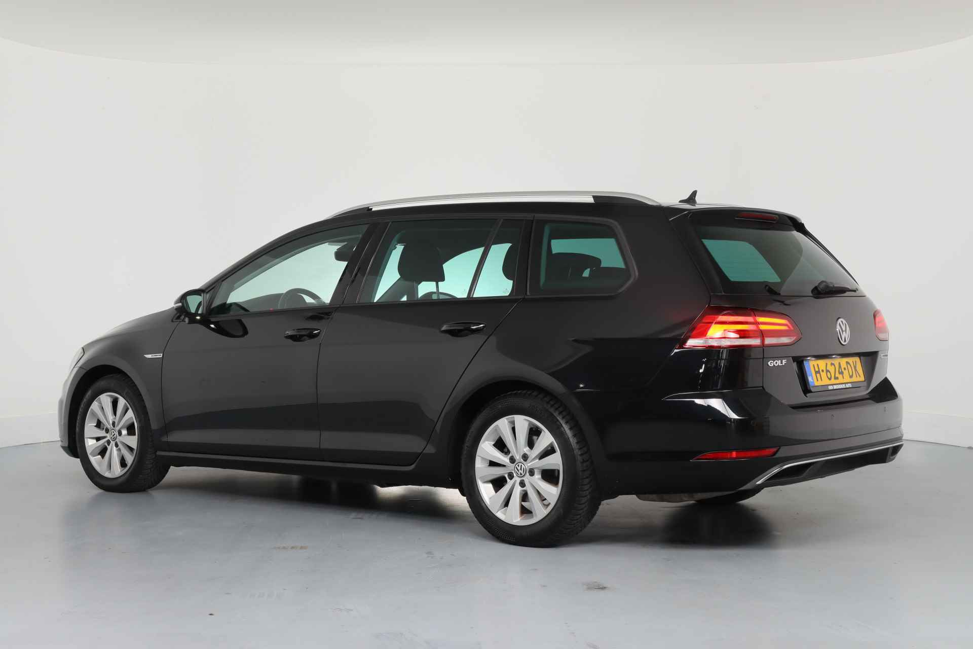 Volkswagen GOLF Variant 1.5 TSI Comfortline Business | Vitrual | Egrocomfort | Camera | Stoelverwarming | Cruise Adaptive | Cruise Adaptive | Parkeersen - 25/40